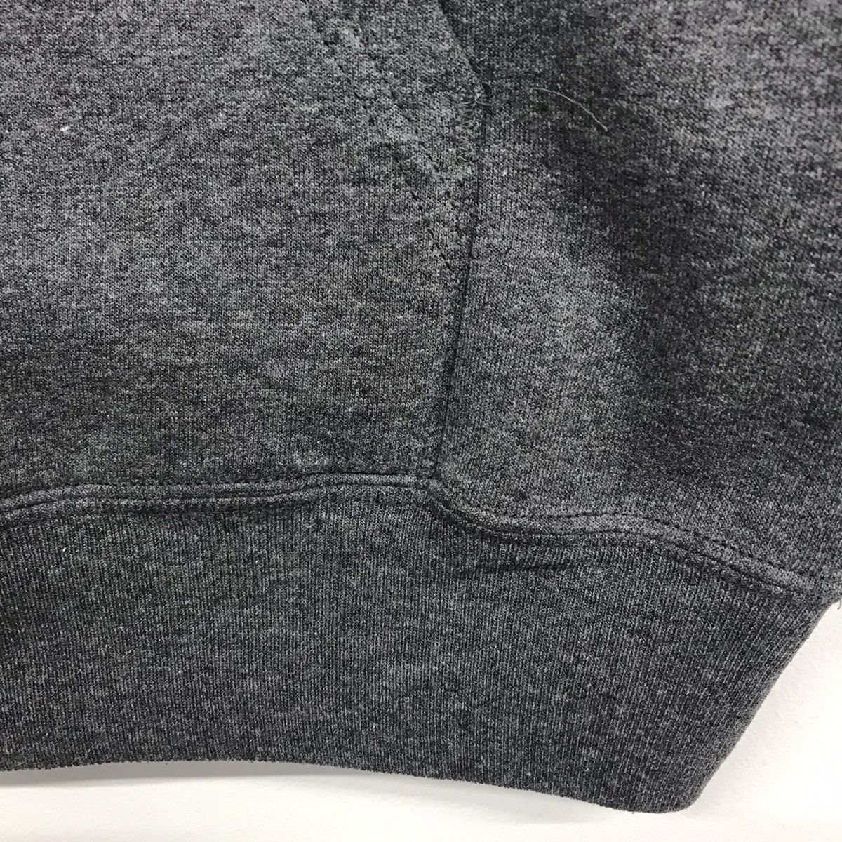 Champion × Vintage *Rare!! Vintage Champion Hoodie Sweatshirt Size US L / EU 52-54 / 3 - 10 Thumbnail