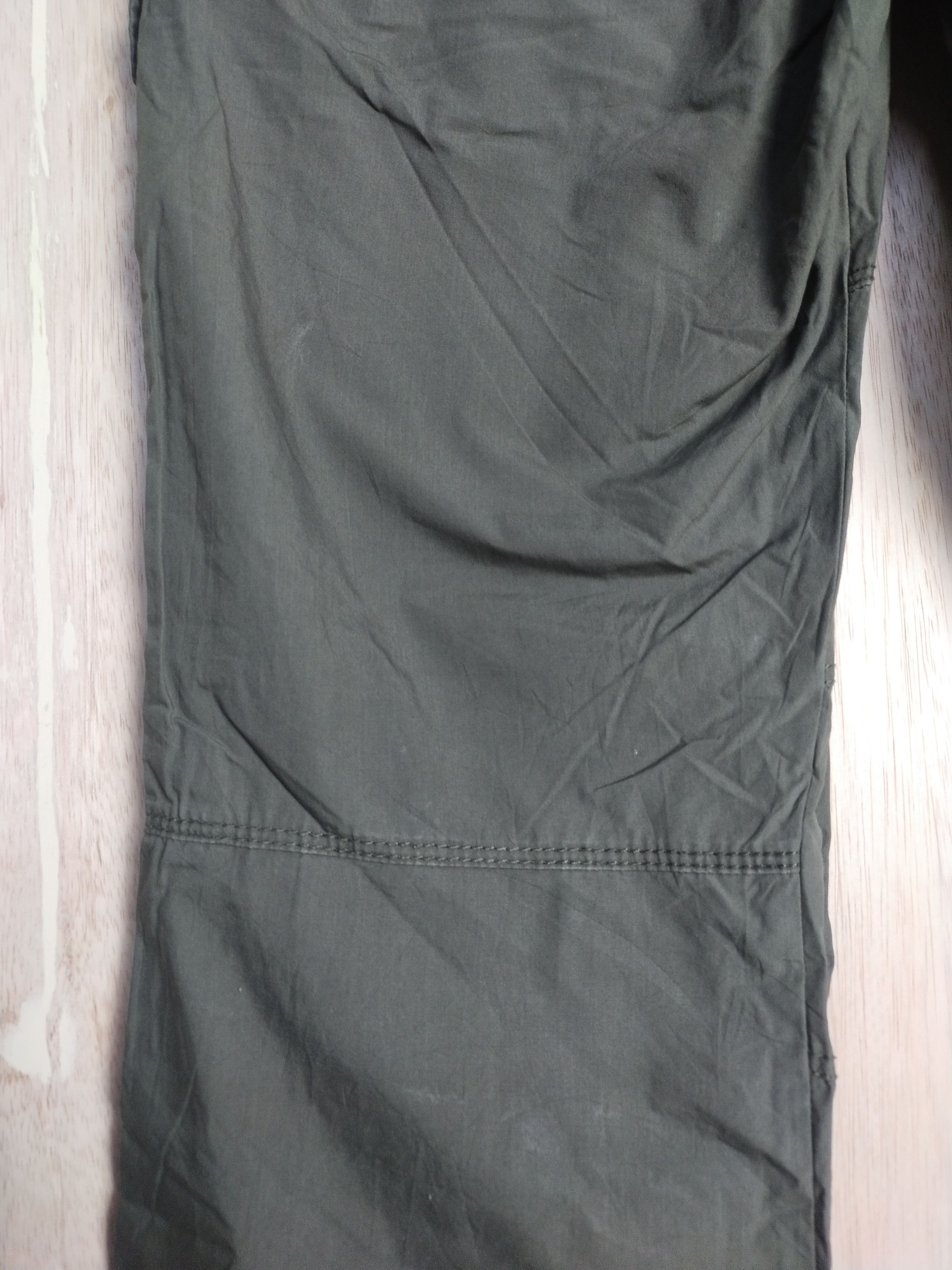 Japanese Brand Uniqlo Green hiking multipocket Cargo Pants #2877 Size US 32 / EU 48 - 15 Thumbnail