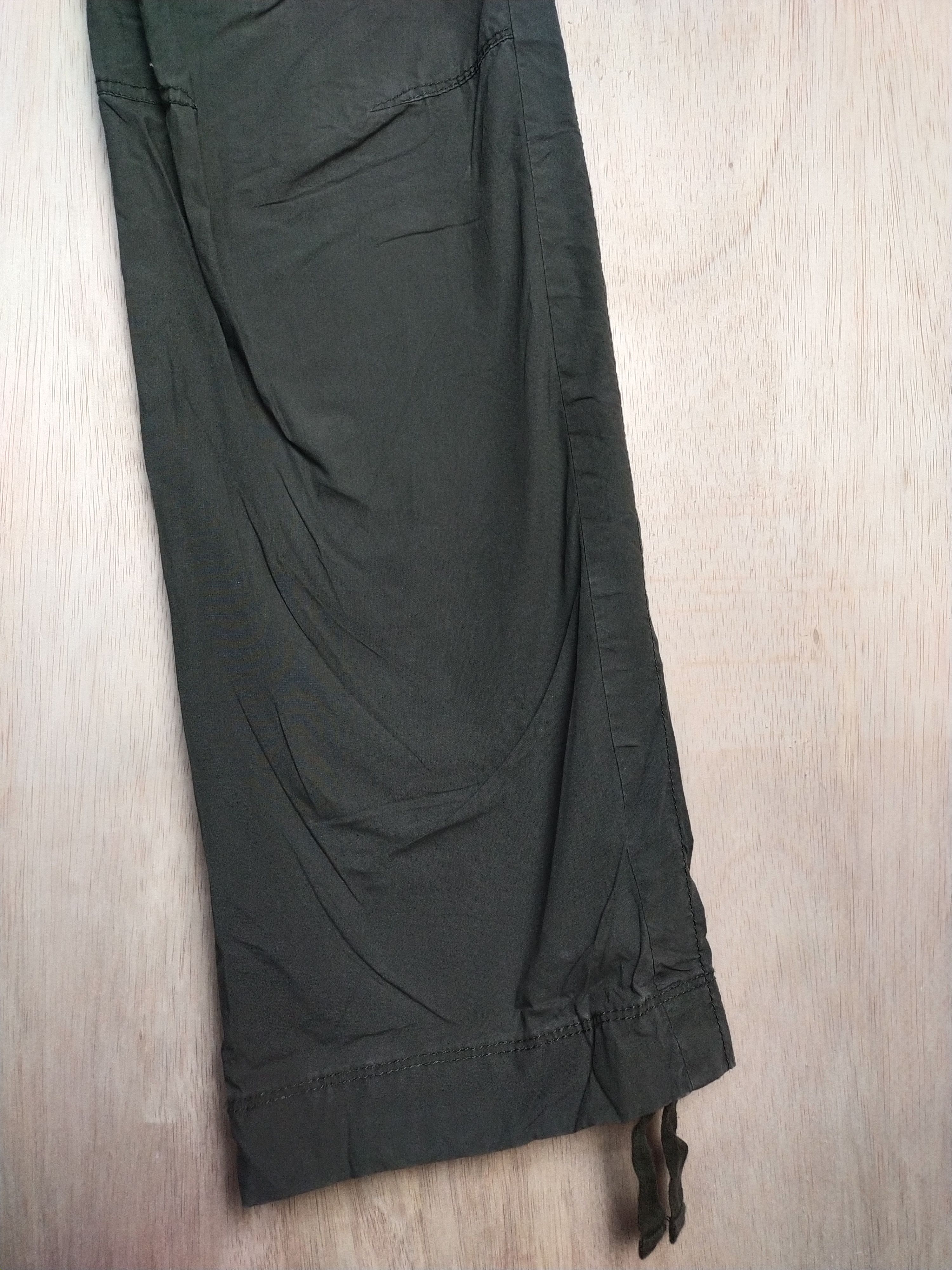 Japanese Brand Uniqlo Green hiking multipocket Cargo Pants #2877 Size US 32 / EU 48 - 9 Thumbnail
