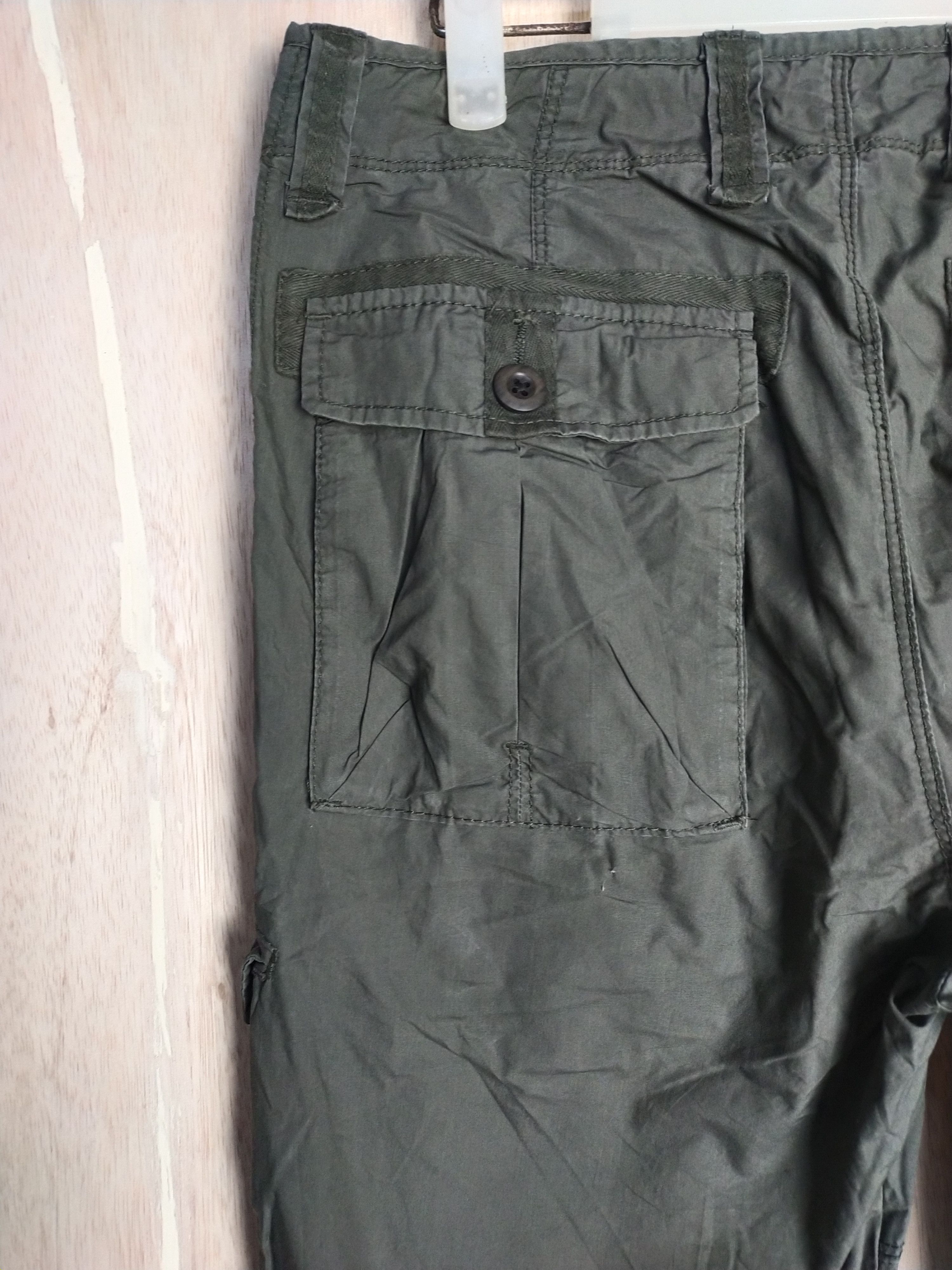 Japanese Brand Uniqlo Green hiking multipocket Cargo Pants #2877 Size US 32 / EU 48 - 13 Thumbnail