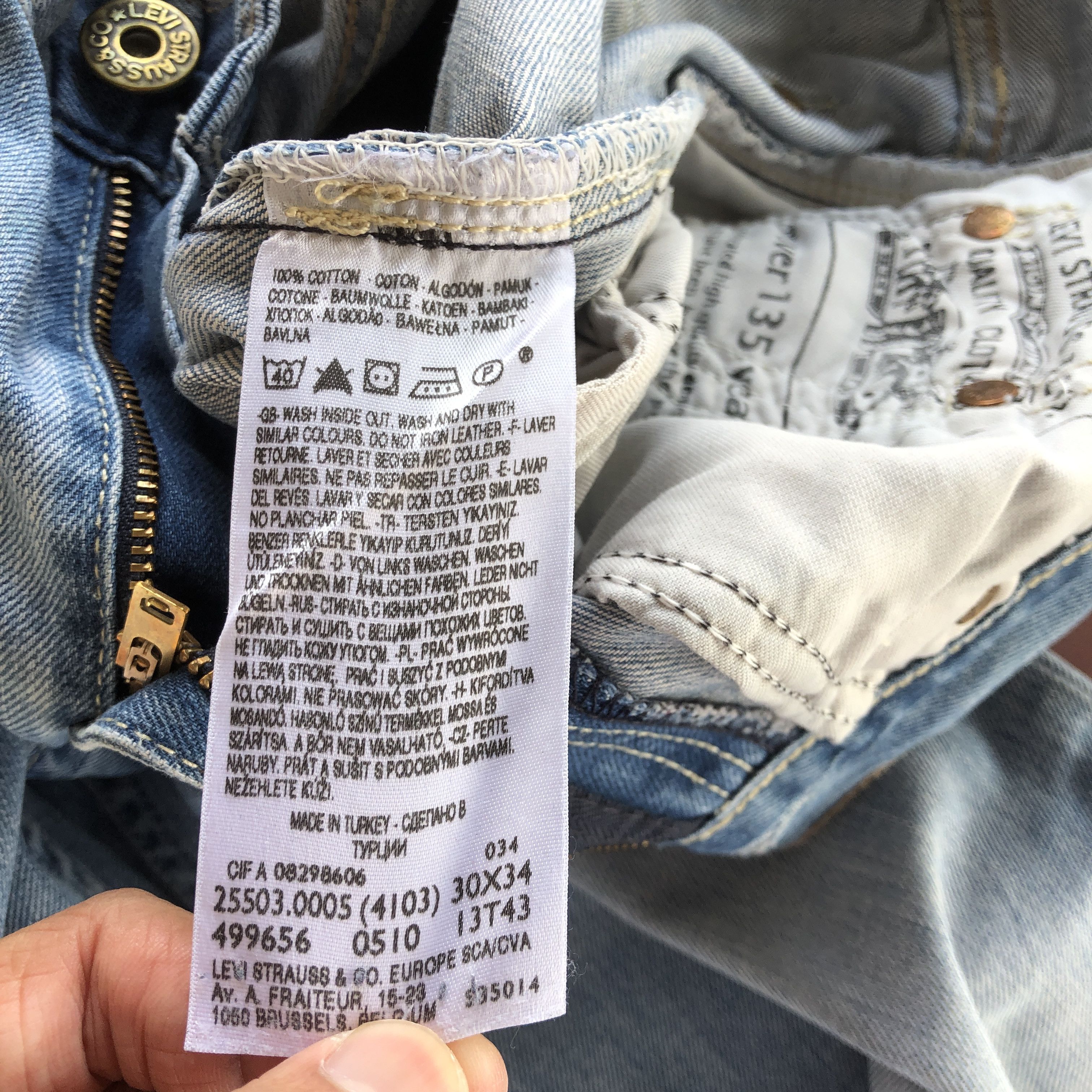 Levi's Vintage Levis Sun Faded Jeans Levi's Light Wash Denim Size 30" / US 8 / IT 44 - 9 Thumbnail