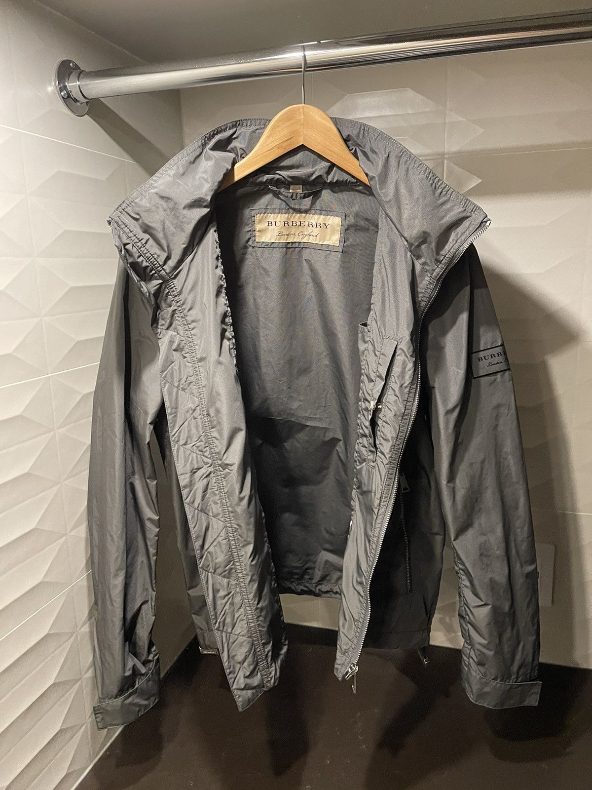 image of Burberry Signature Logo Light Coat in Grey, Men's (Size Medium)