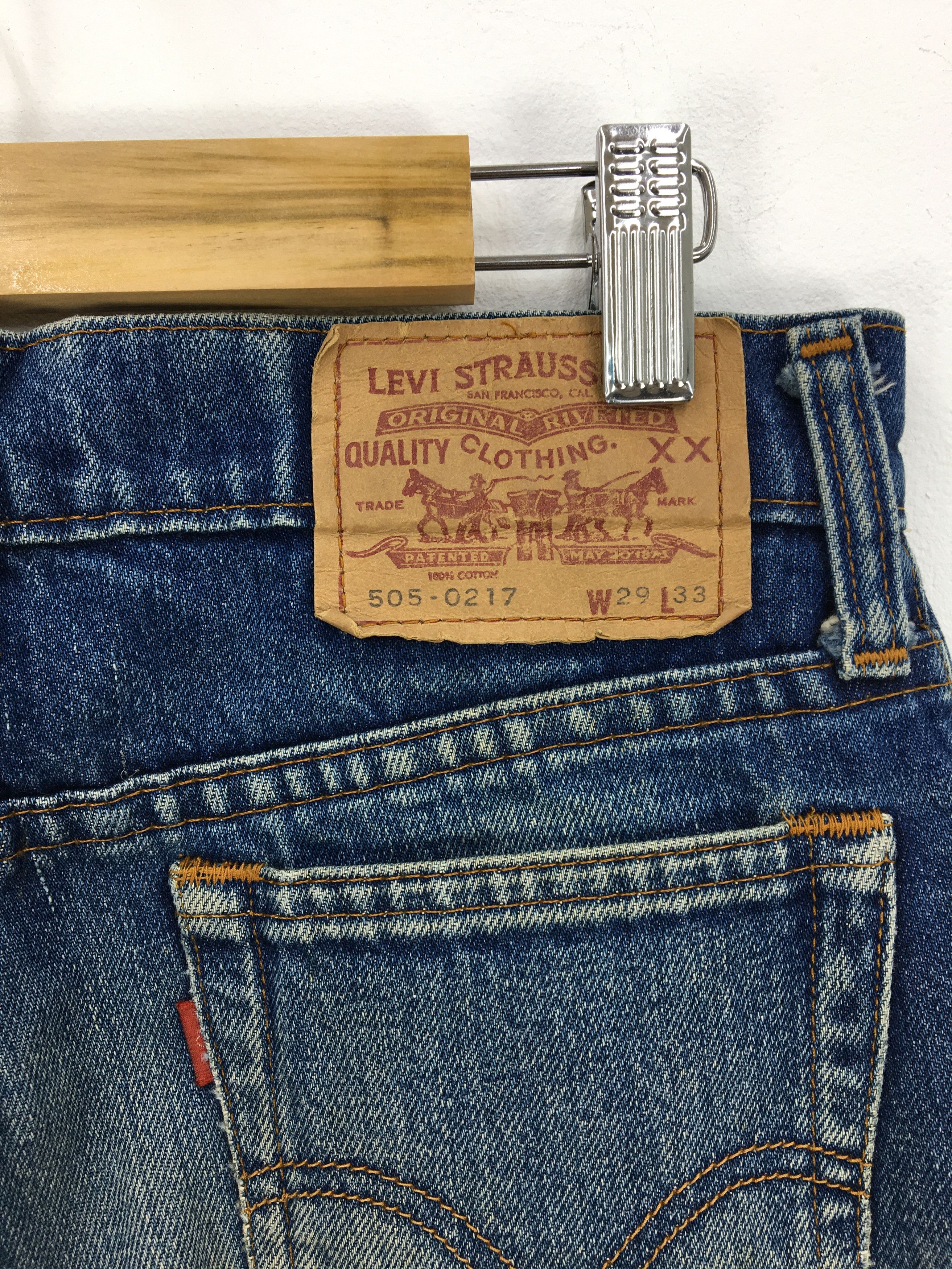 Levi's × Vintage Vintage Levi's 505 Stonewash Jeans Levis 505 Denim Size 26" / US 2 / IT 38 - 7 Thumbnail