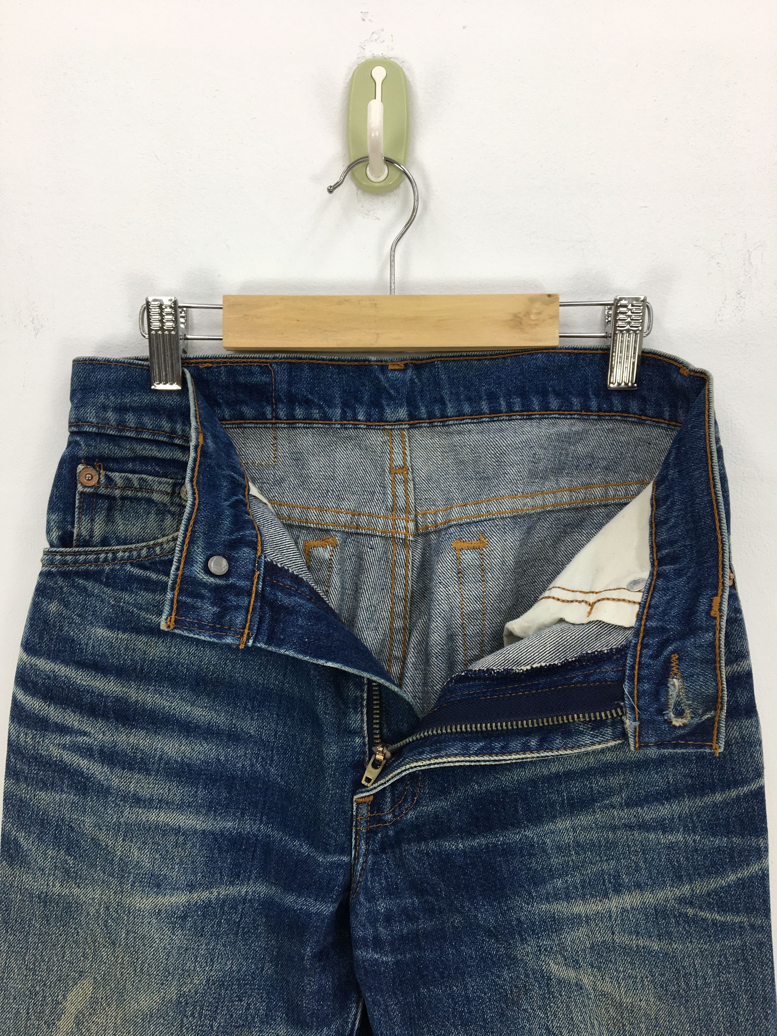 Levi's × Vintage Vintage Levi's 505 Stonewash Jeans Levis 505 Denim Size 26" / US 2 / IT 38 - 10 Thumbnail