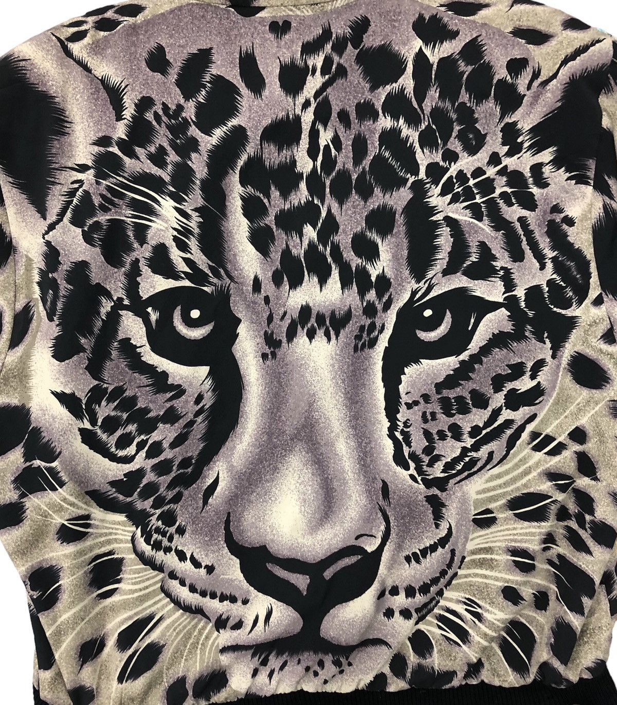 Other Vintage japan fullprint tiger big logo very rare designer Size US L / EU 52-54 / 3 - 3 Thumbnail