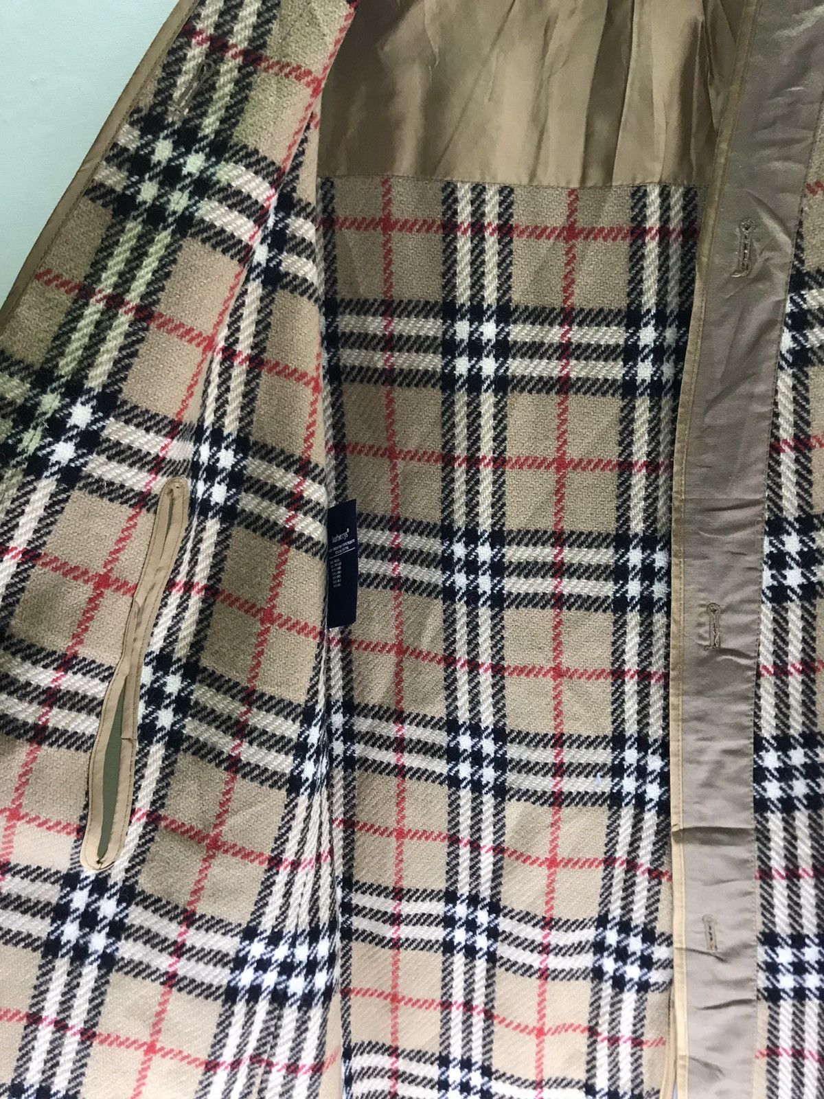 Burberry Burberry nova check wools Trench coat Inner Jacket Size US M / EU 48-50 / 2 - 6 Thumbnail