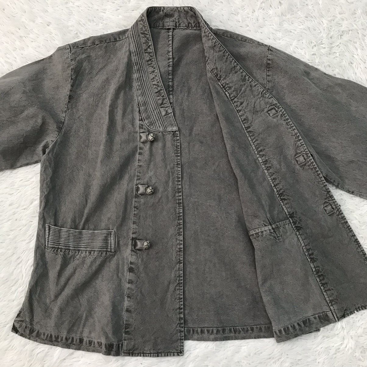 Japanese Brand Chinese Coat Style Size US L / EU 52-54 / 3 - 13 Thumbnail