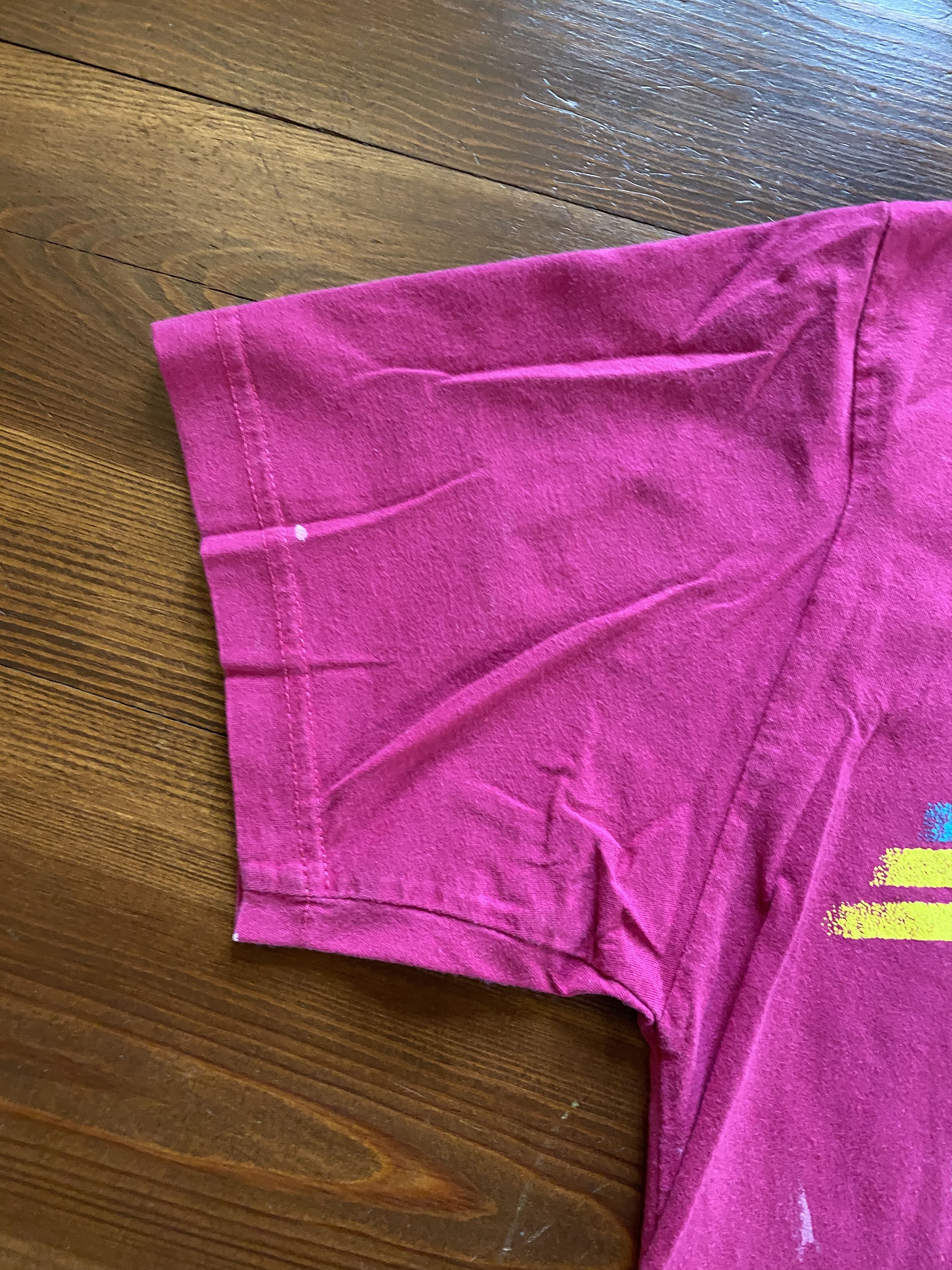 Asics Vintage 90's Asics Big Abstract Image Pink Tee Size US M / EU 48-50 / 2 - 3 Thumbnail