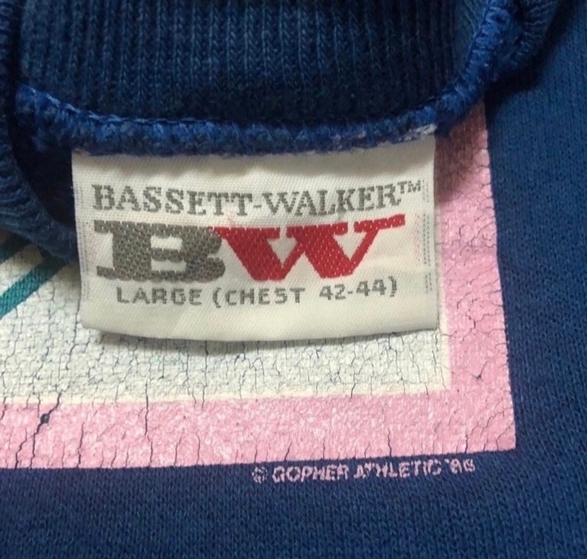 Vintage Vintage 80s ski rabbit sweatshirt pullover Size US M / EU 48-50 / 2 - 3 Thumbnail