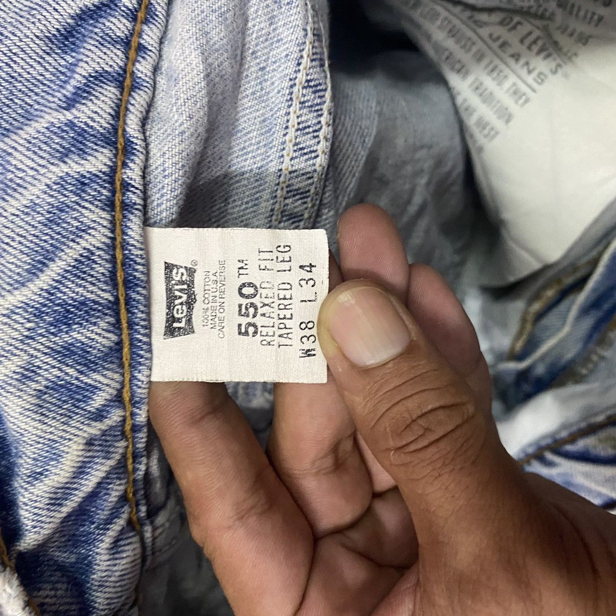 Levi's × Vintage Vintage 90s Levis 550 Light Washed Denim Jeans Size US 37 - 4 Thumbnail