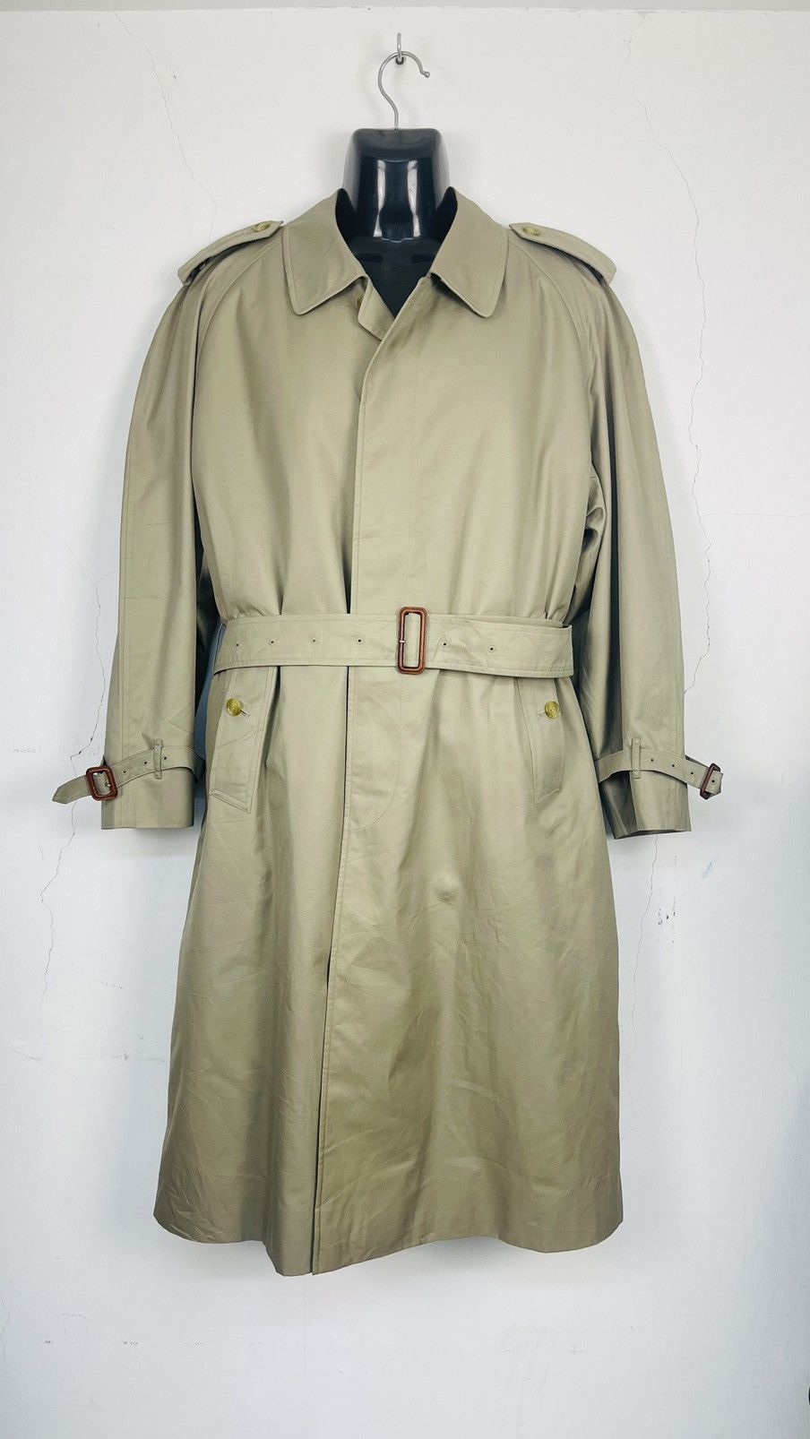 image of Burberrys Nova Check Winter Trench Coat in Beige, Men's (Size Medium)