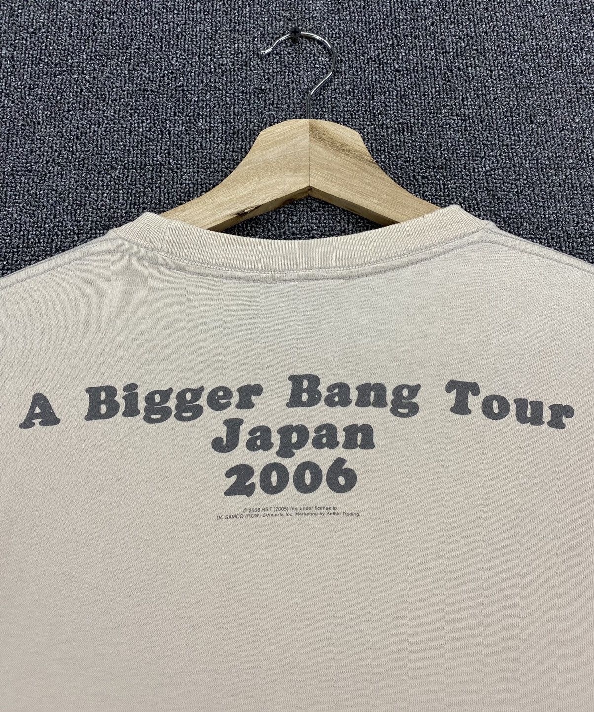 Band Tees Vintage The Rolling Stones A Bigger Bang Japan Tour T Shirts Size S / US 4 / IT 40 - 7 Thumbnail