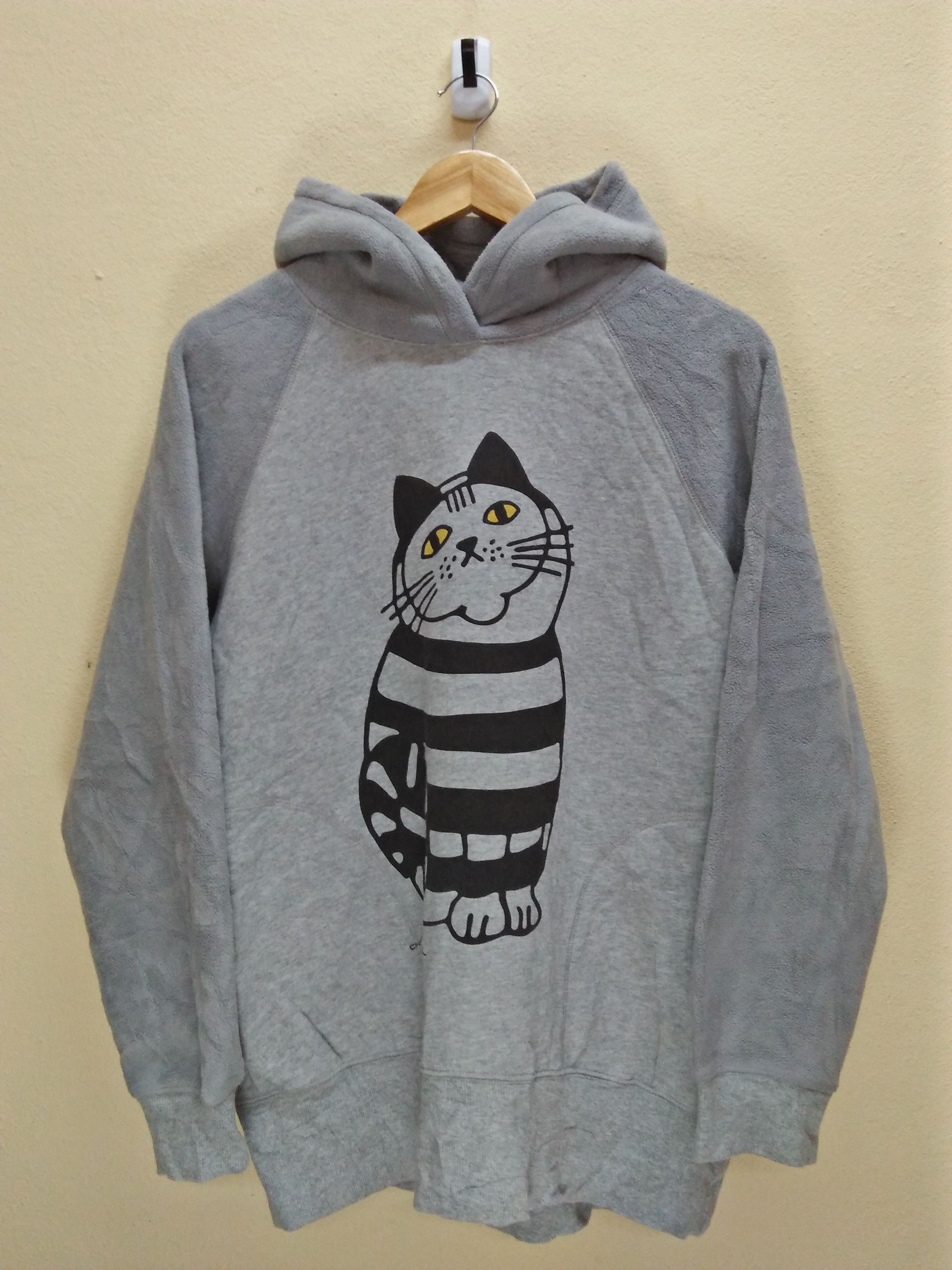Designer × Uniqlo LISA LARSON X UT UNIQLO Lila Zoo Cat Hoodie Size US M / EU 48-50 / 2 - 3 Thumbnail
