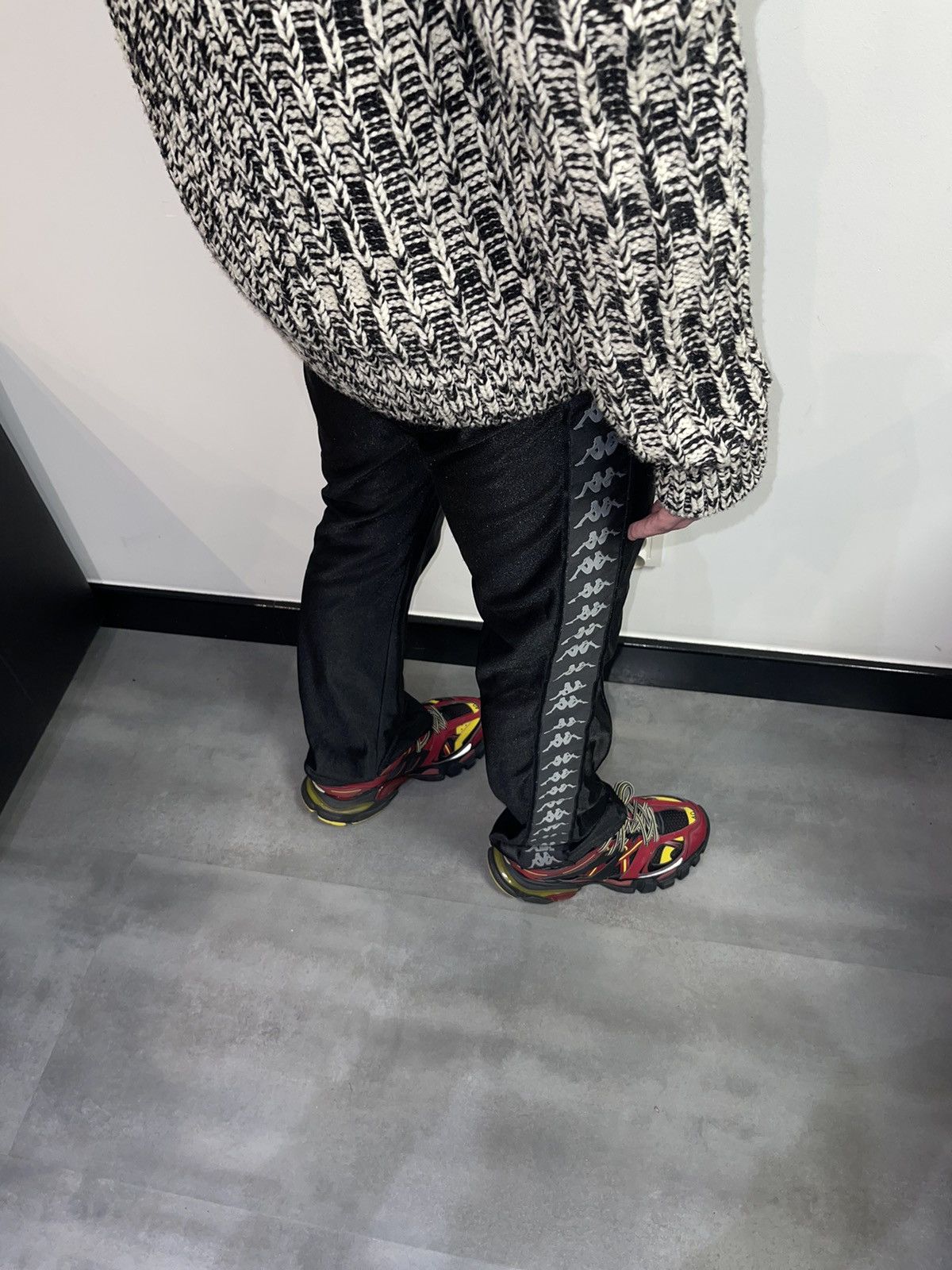 Faith Connexion FW17 Faith Connection x Kappa Lampasas Black Joggers Size US 30 / EU 46 - 9 Thumbnail
