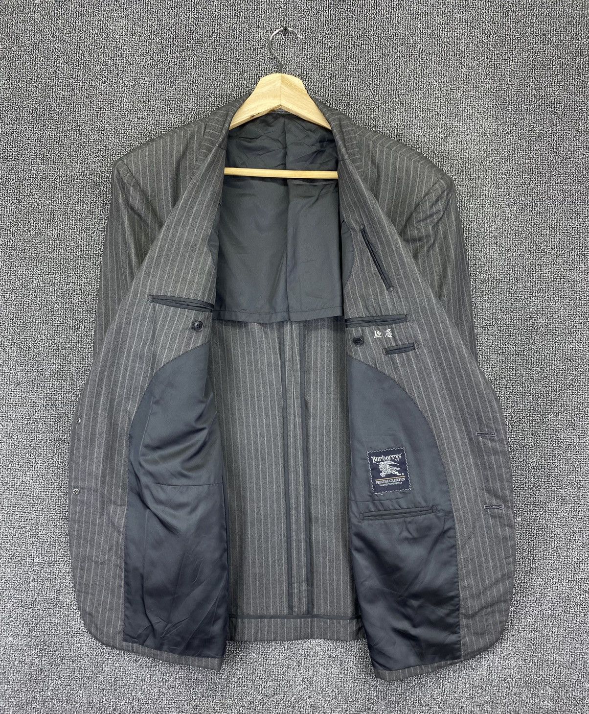 Burberry Vintage Burberry Wool Coats Blazers Jacket Size US M / EU 48-50 / 2 - 4 Thumbnail