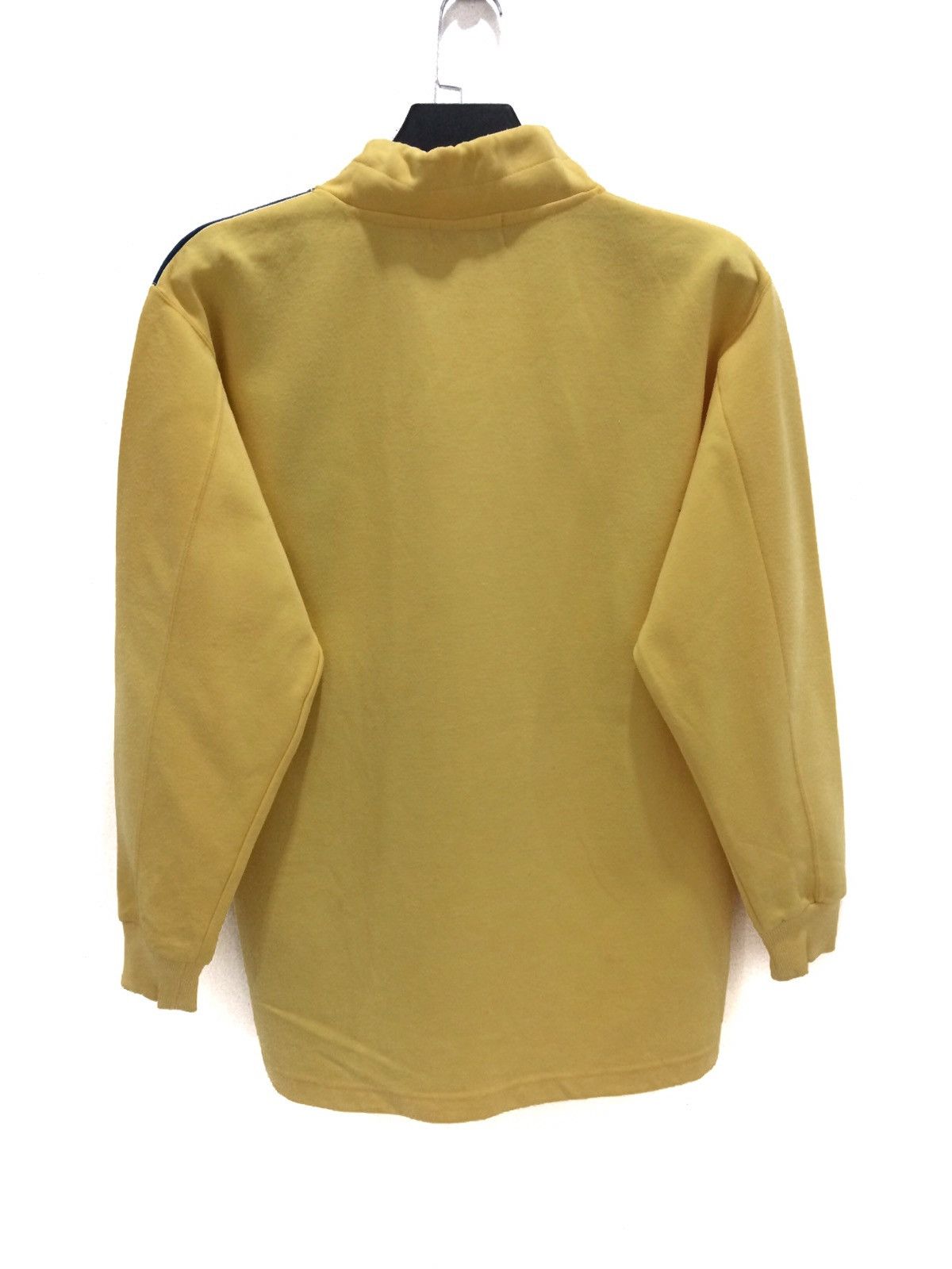 Vintage Vintage Luciano Valentino Spell Out Sweatshirt Size US M / EU 48-50 / 2 - 5 Thumbnail