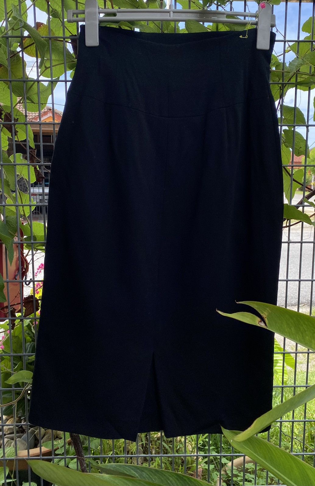 Christian Dior Monsieur Vintage Dior Virgin Wool Full Black Midi Skirts Size 28" / US 6 / IT 42 - 1 Thumbnail