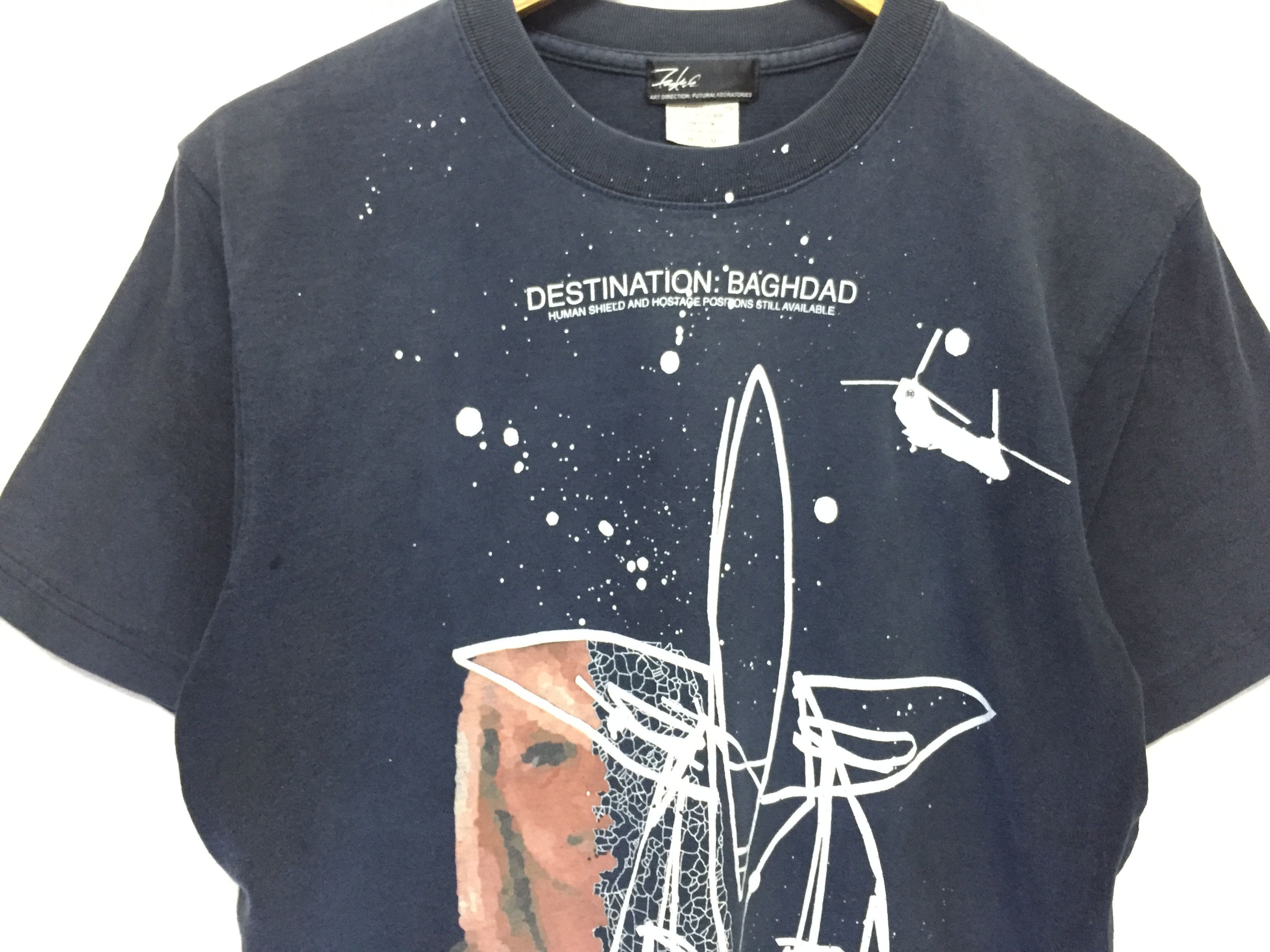 Futura 2006 Futura Iraq war human shield tee Size US M / EU 48-50 / 2 - 3 Thumbnail