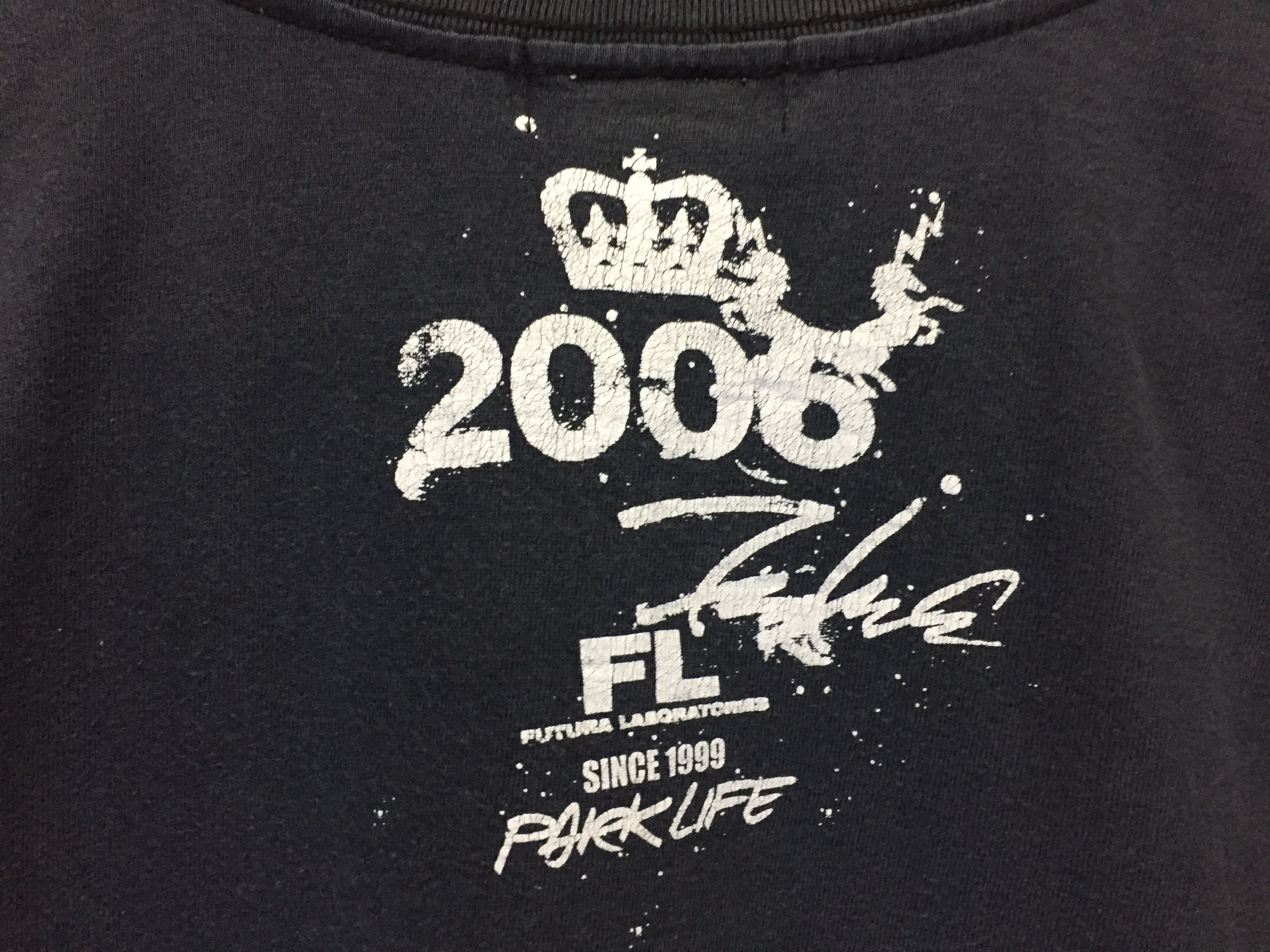Futura 2006 Futura Iraq war human shield tee Size US M / EU 48-50 / 2 - 11 Thumbnail