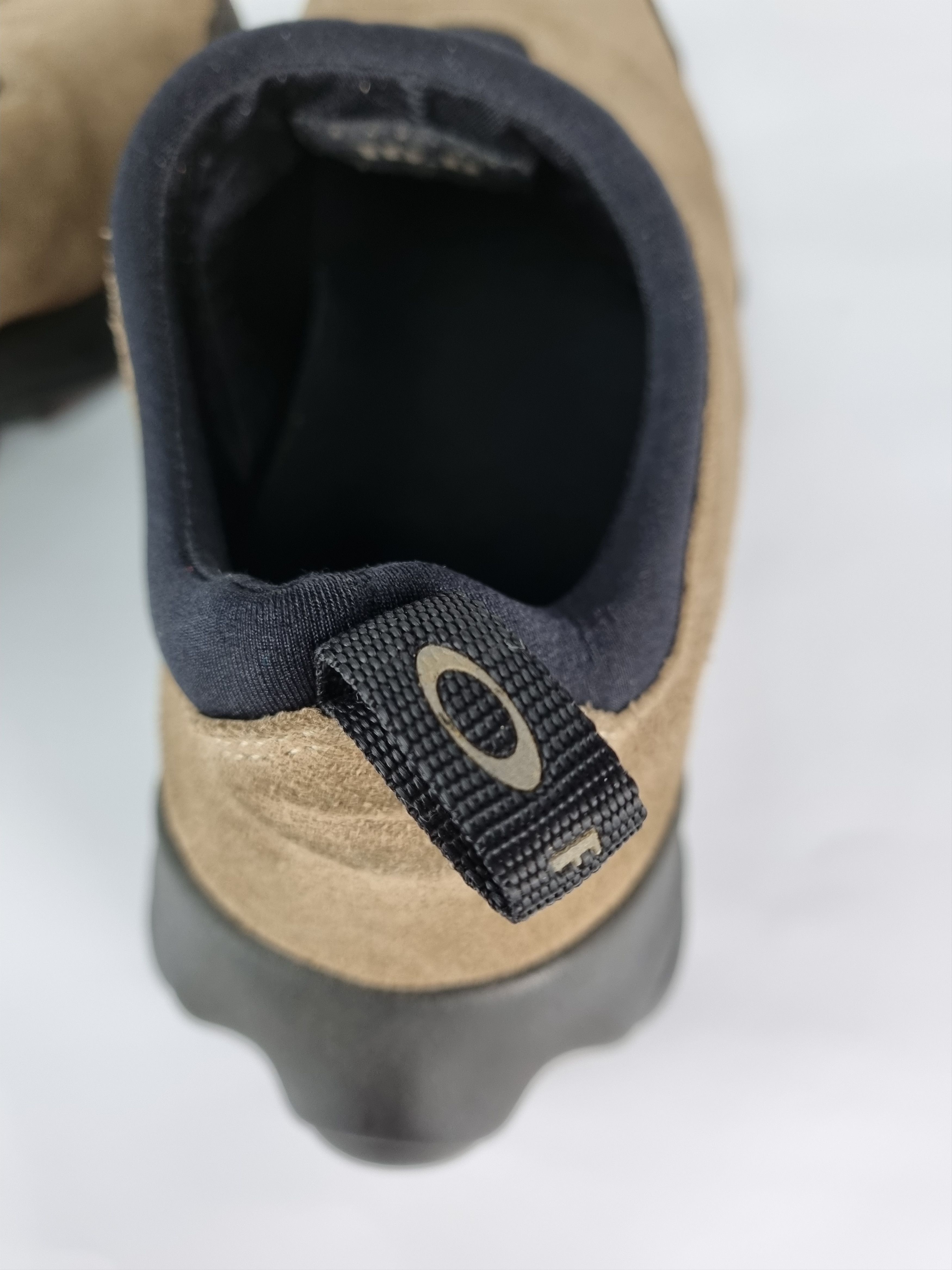 Oakley Oakley Flesh Vintage Suede Sneakers Size US 11 / EU 44 - 10 Thumbnail