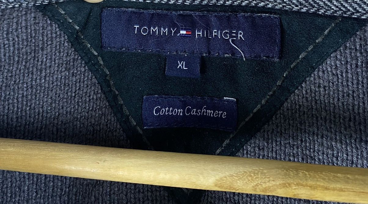 Tommy Hilfiger Vintage Tommy Hilfiger Flag Logo Multi Pocket Knit Sweater Size US XL / EU 56 / 4 - 3 Thumbnail