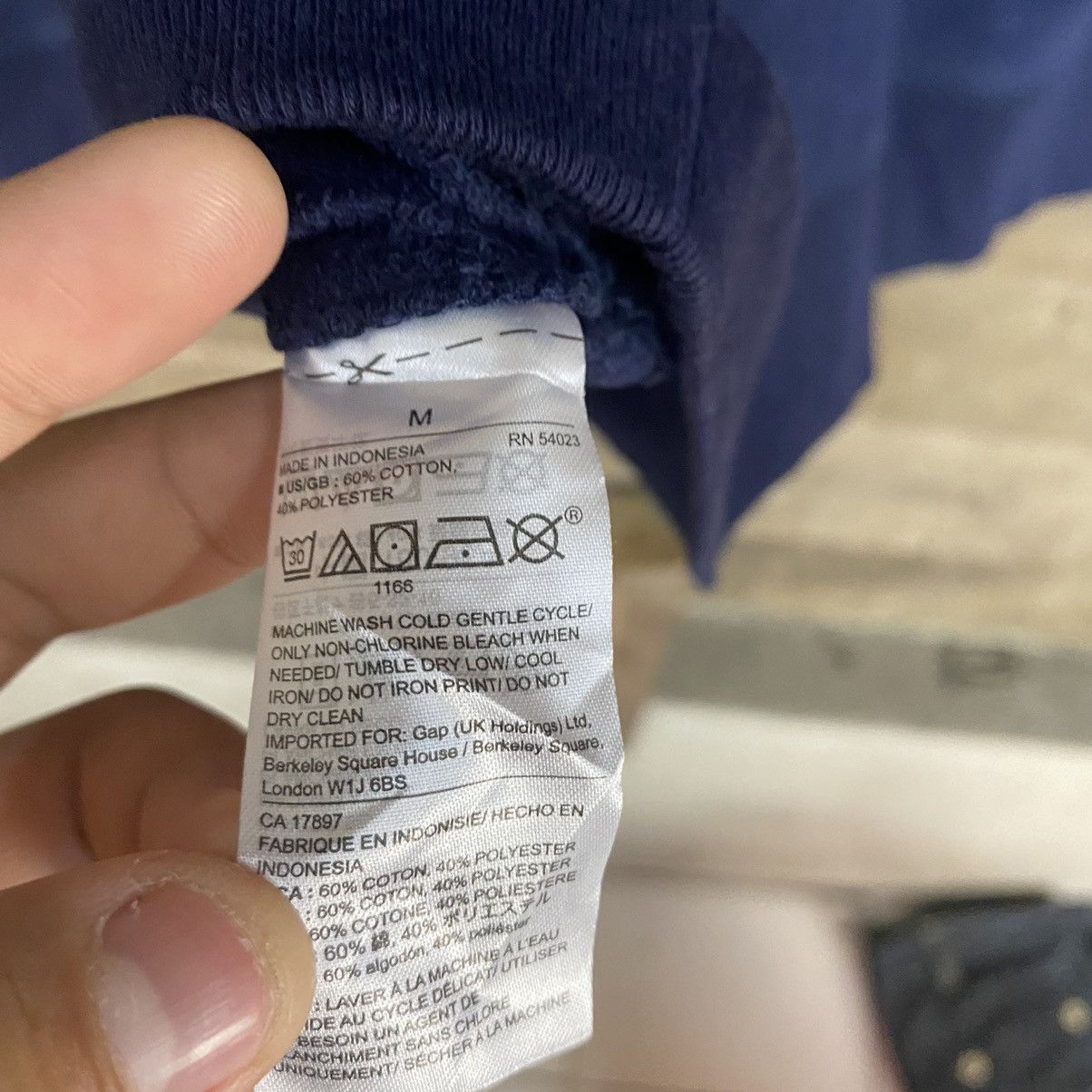 Gap Gap Blue Sweatshirt Big Logo #3683 Size US M / EU 48-50 / 2 - 14 Thumbnail