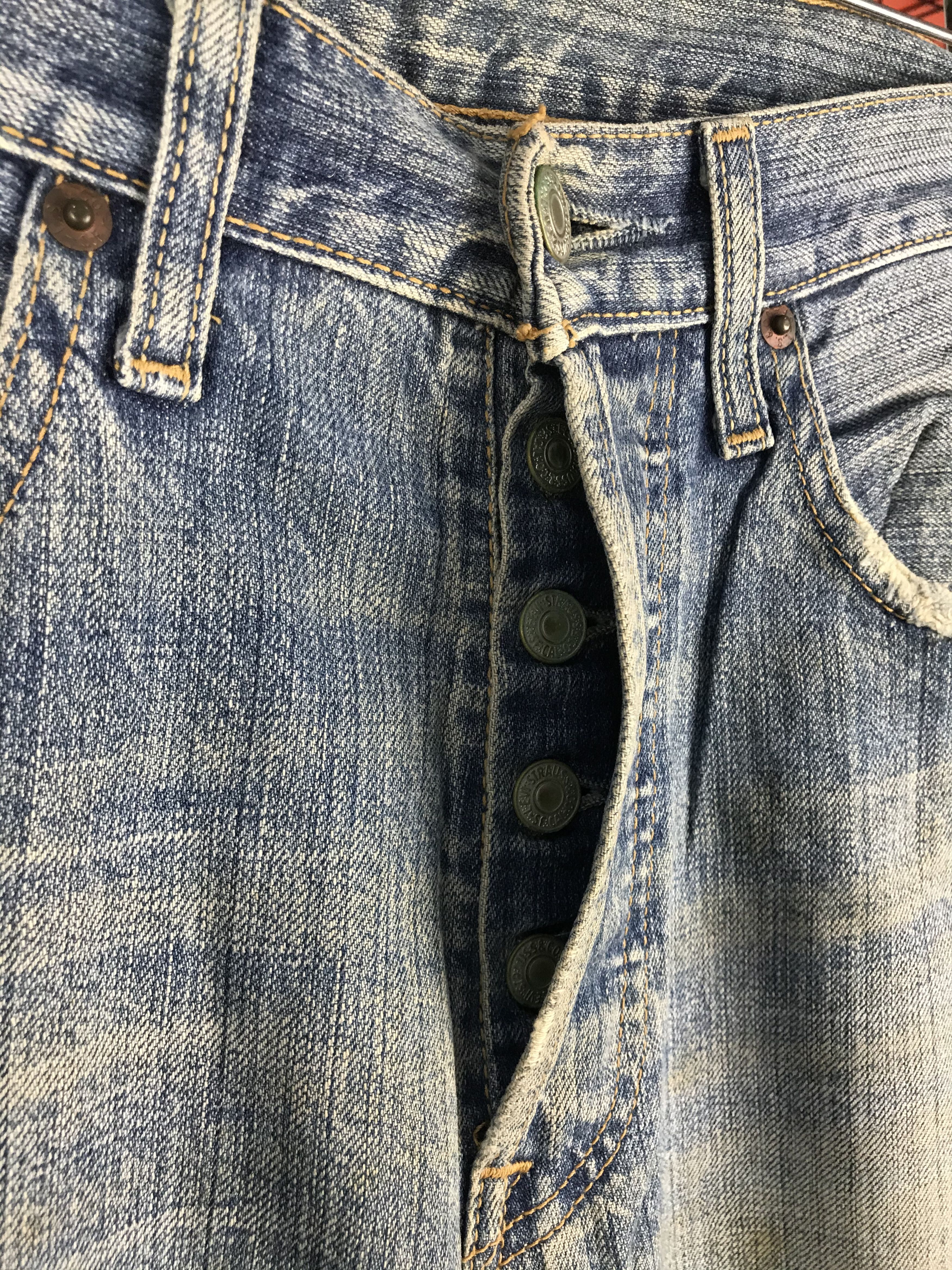 Levi's × Levi's Vintage Clothing Vintage Levi's 501 Distressed Denim Button 359 Size US 33 - 7 Thumbnail