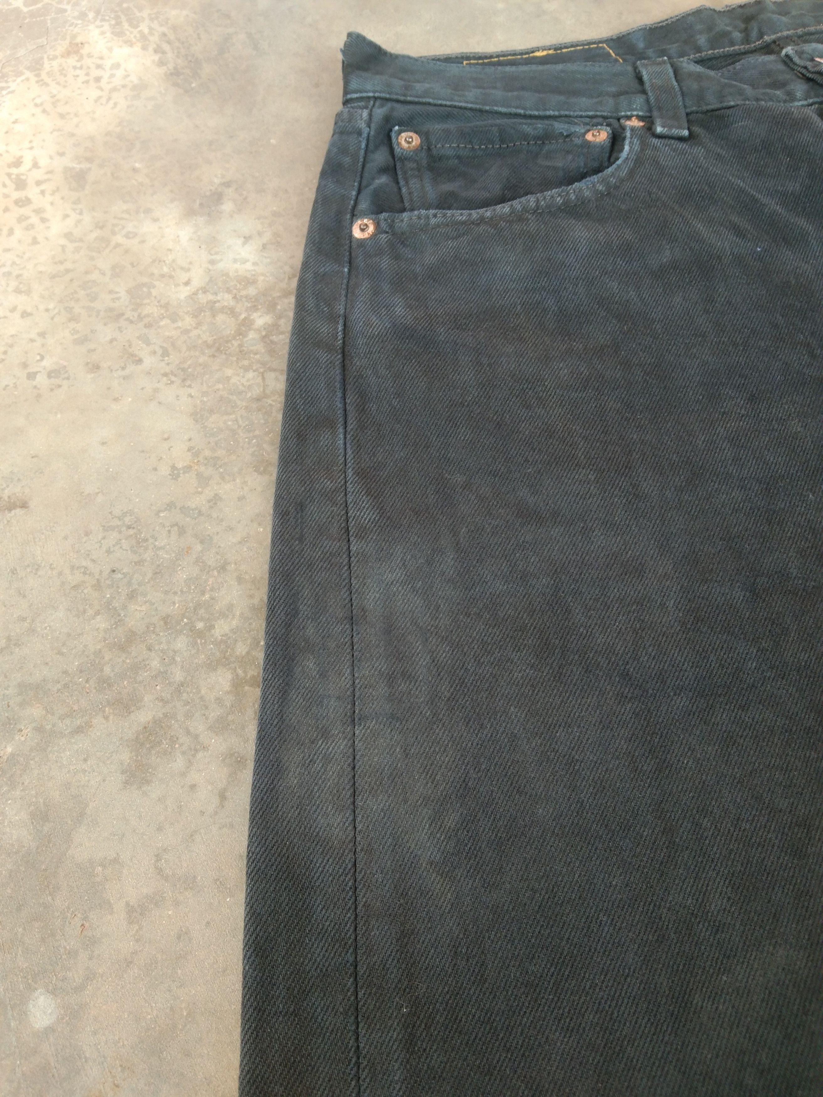 Levi's 90s Vintage Levi's 501 Black Made In USA Distressed Jeans Size US 33 - 8 Thumbnail