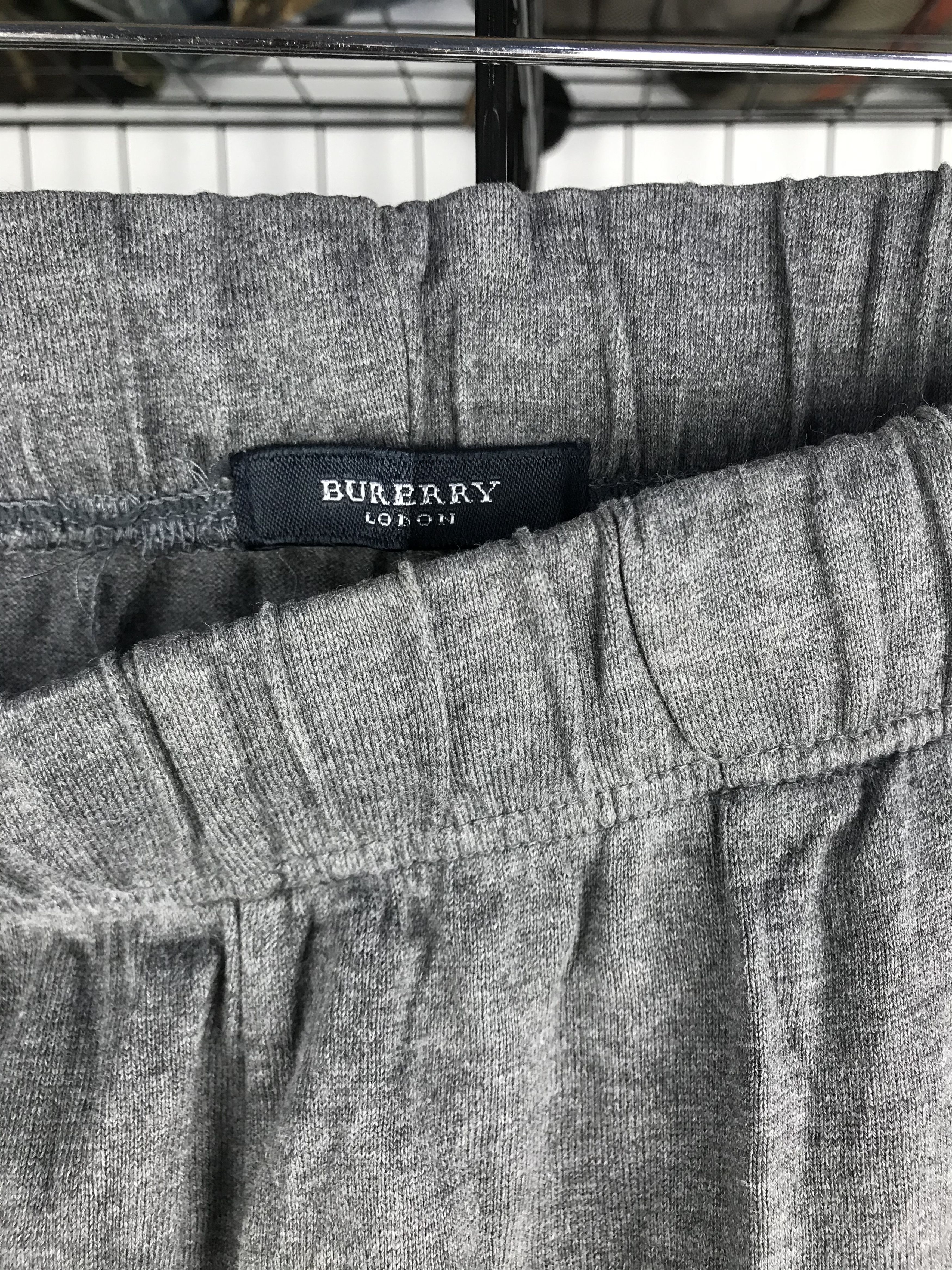 Burberry Burberry Cool Sweatpants Size US 26 / EU 42 - 9 Thumbnail