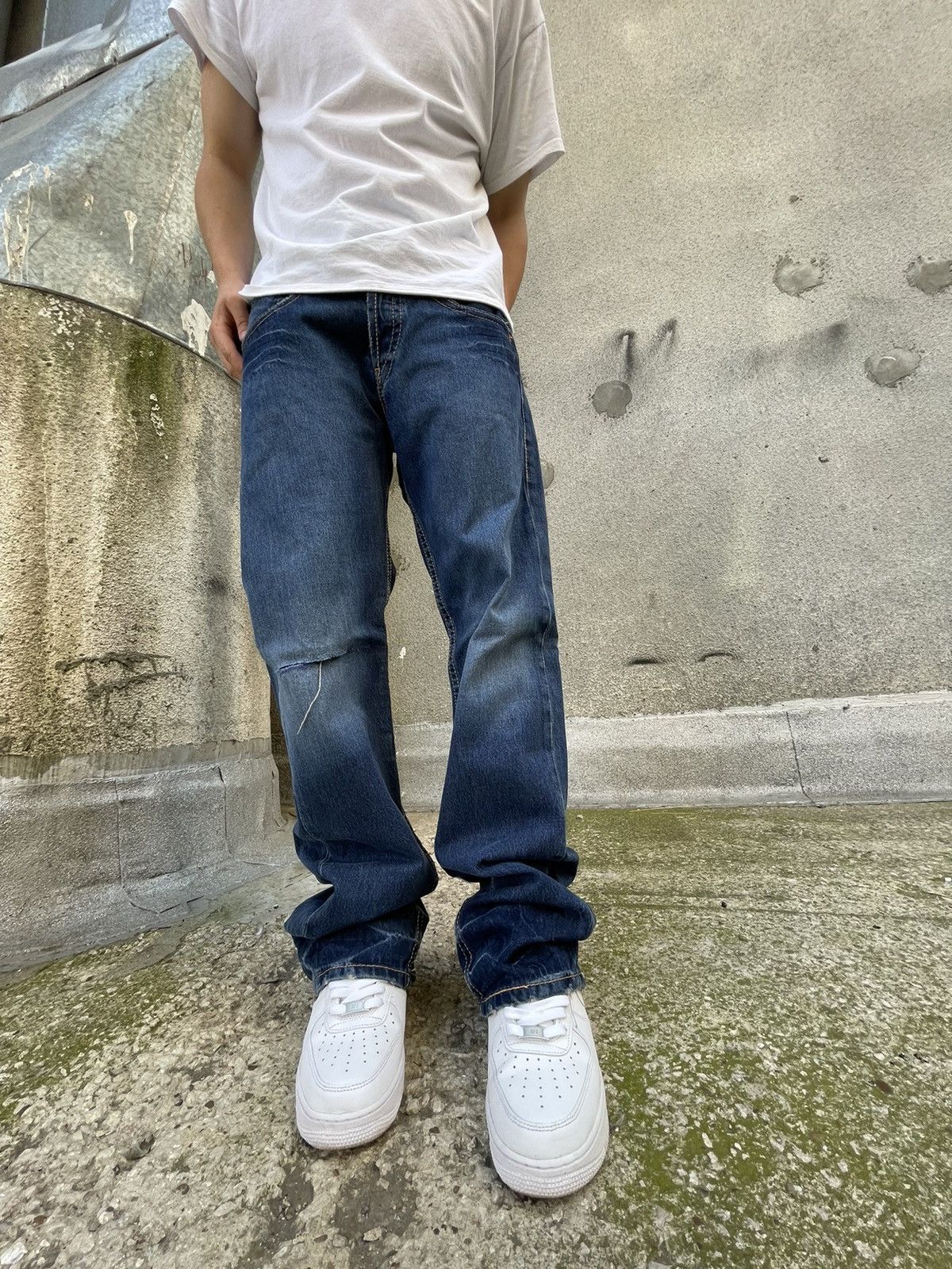 Levi's Vintage Clothing Vintage Levi’s Jeans Flared Denim Kurt Style Size US 34 / EU 50 - 4 Thumbnail