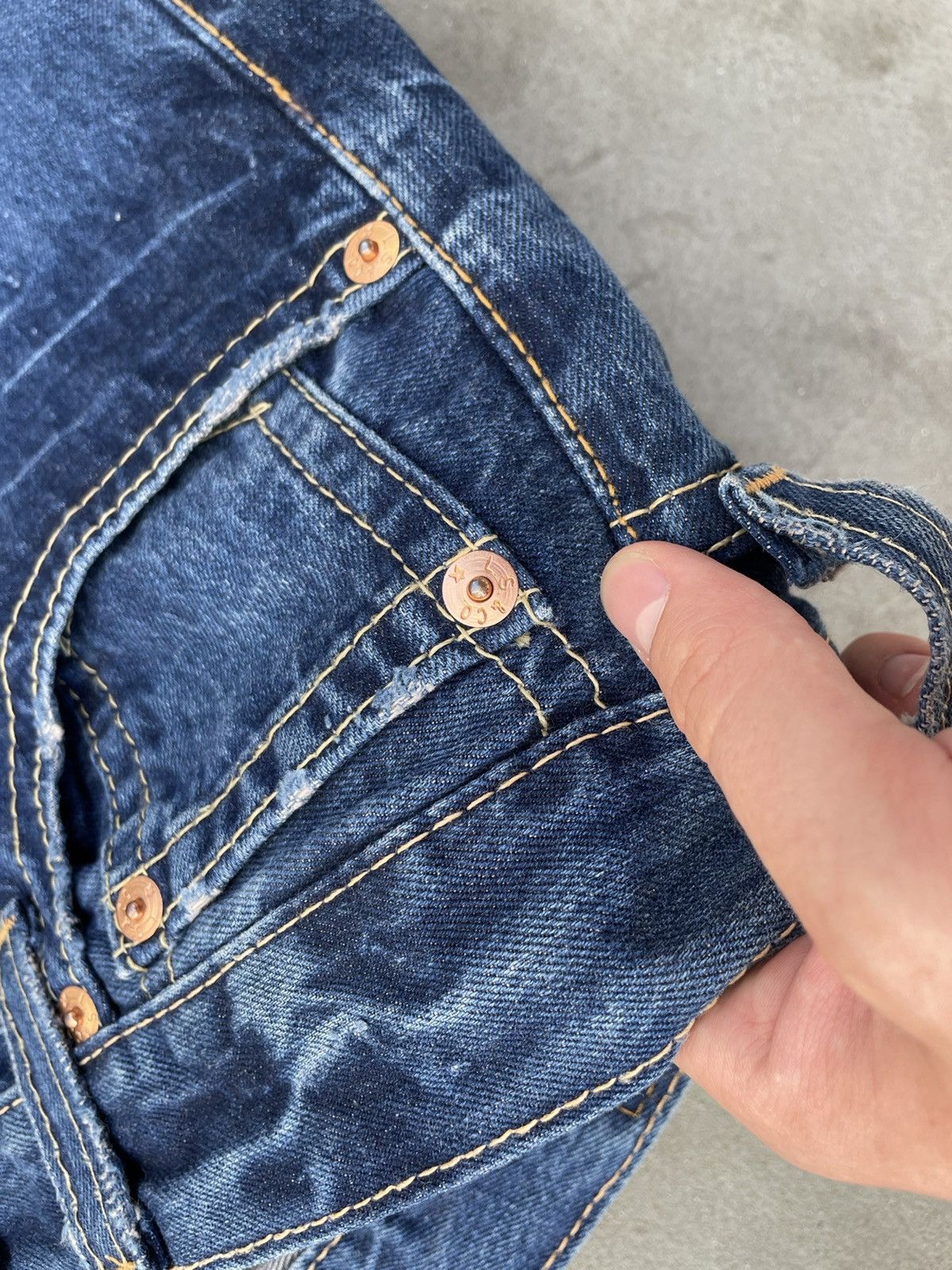 Levi's Vintage Clothing Vintage Levi’s Jeans Flared Denim Kurt Style Size US 34 / EU 50 - 14 Thumbnail