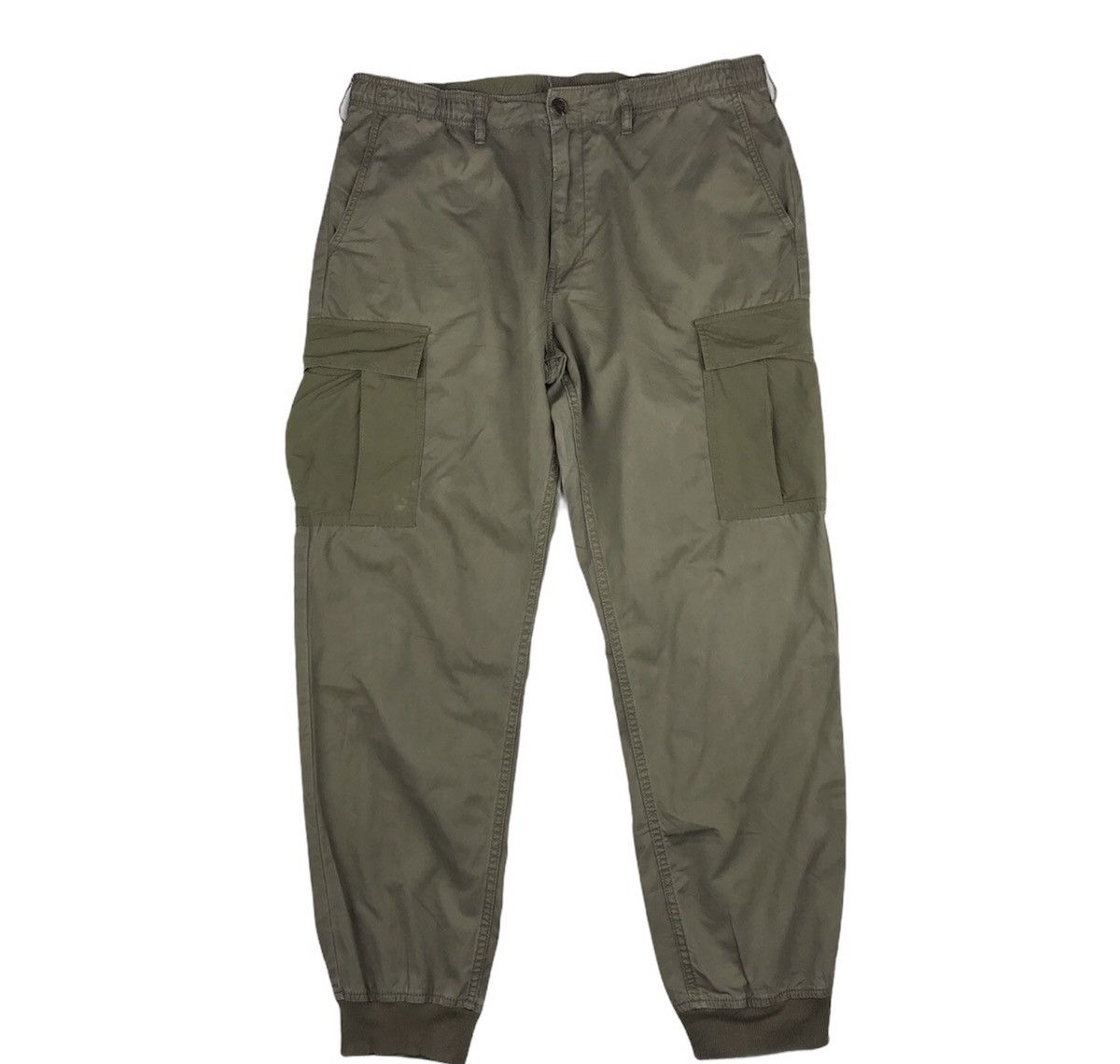 Uniqlo Cargo pants multipocket tactical jogger pants