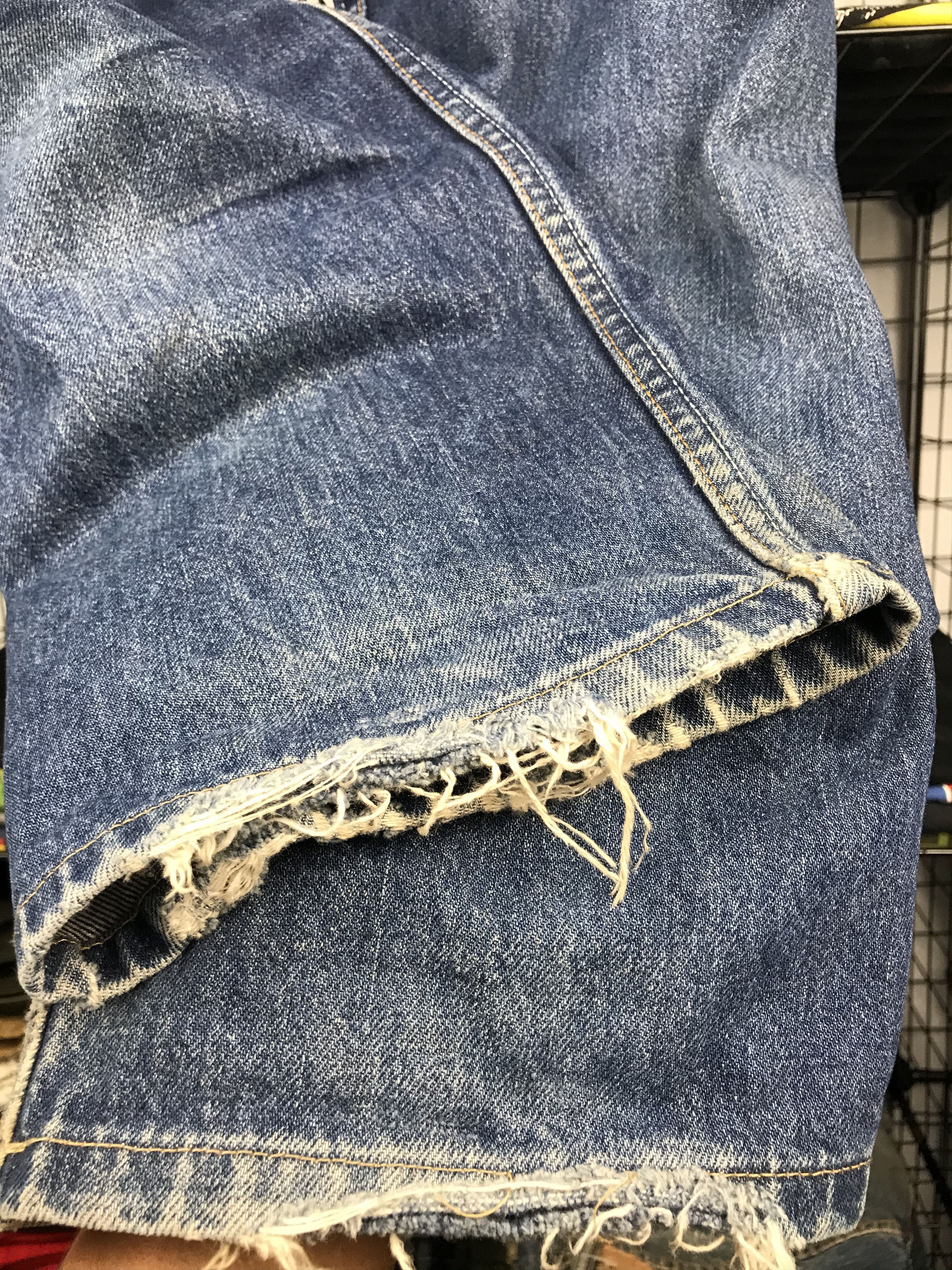Levi's × Levi's Vintage Clothing Vintage Distressed Levi's 501 Button 553 Size US 31 - 11 Thumbnail