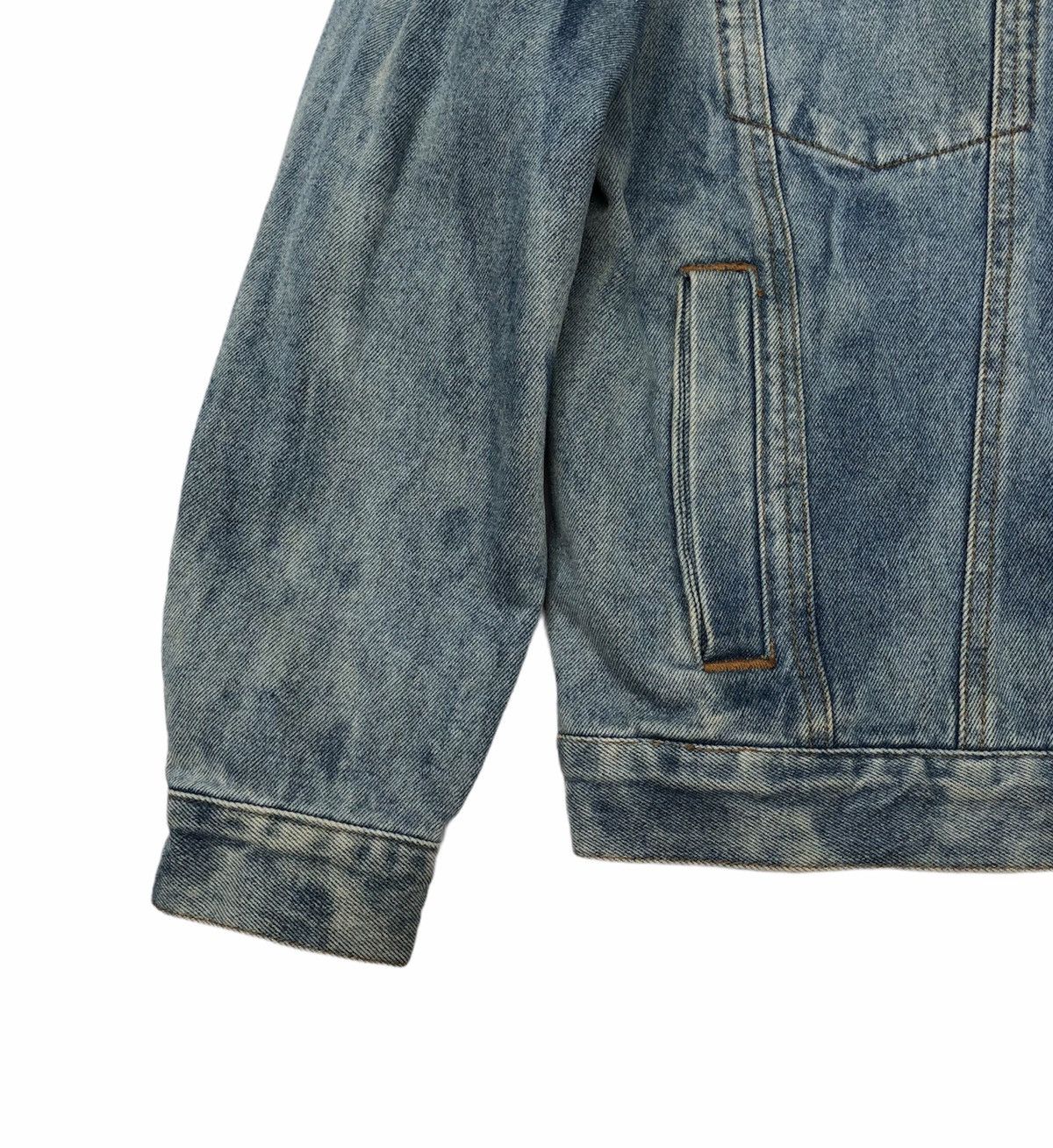 Japanese Brand Iconic Uniqlo Stencil Naui Diver Acid Wash Trucker Jacket Size US XL / EU 56 / 4 - 6 Thumbnail