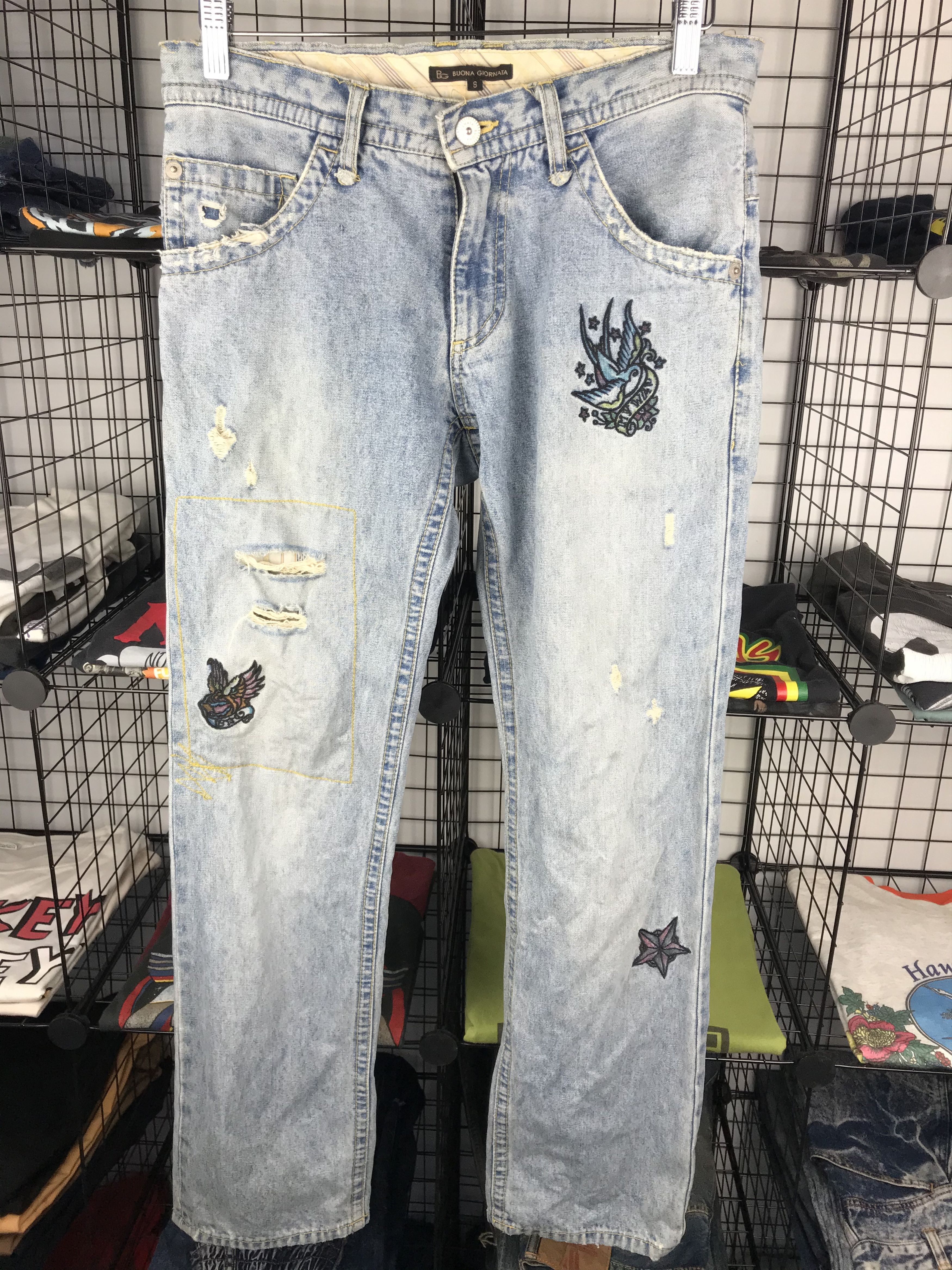 Japanese Brand × Vintage Vintage Buona Giornata Distressed Nice Design Size US 32 / EU 48 - 1 Thumbnail