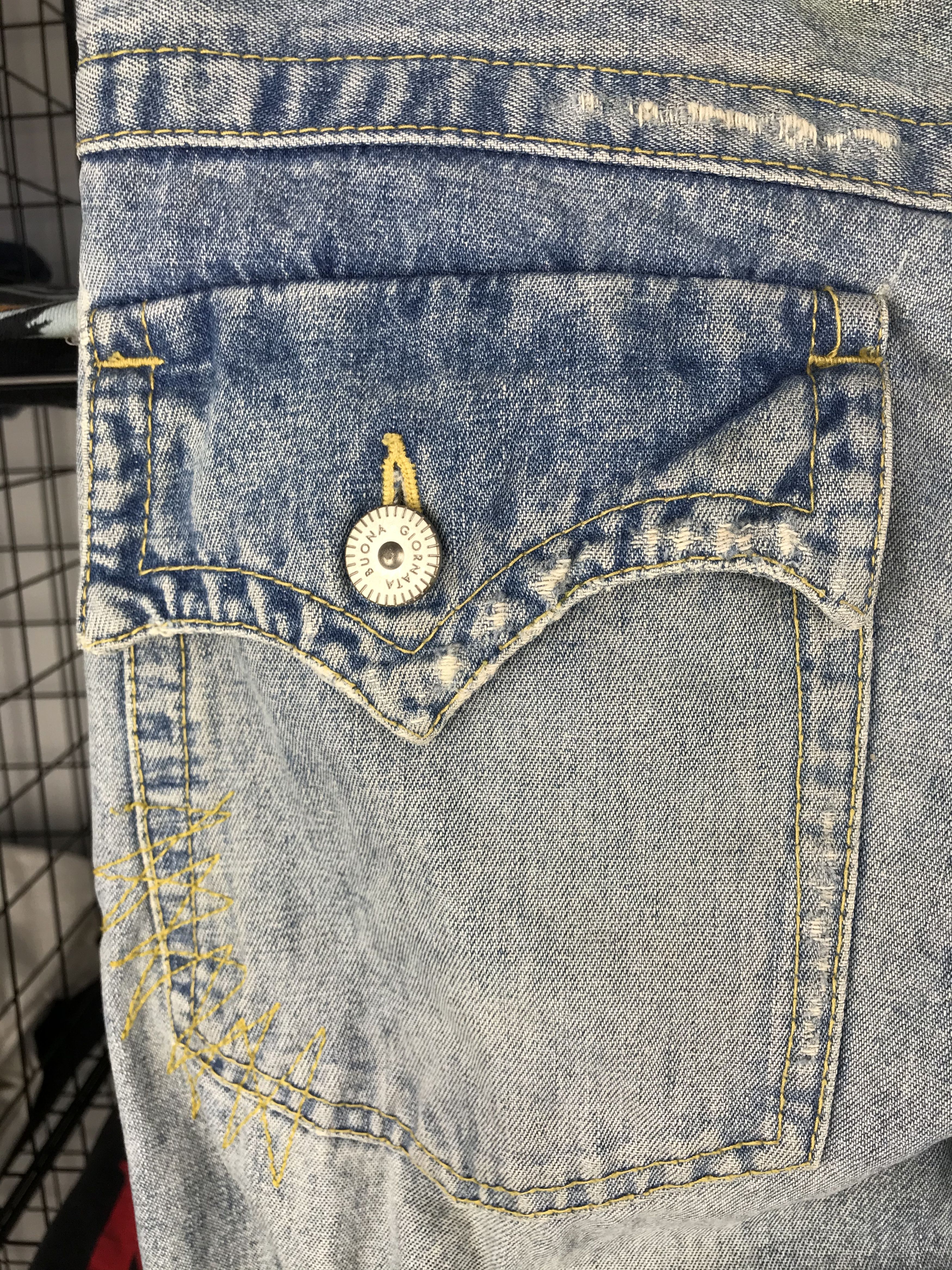 Japanese Brand × Vintage Vintage Buona Giornata Distressed Nice Design Size US 32 / EU 48 - 7 Thumbnail
