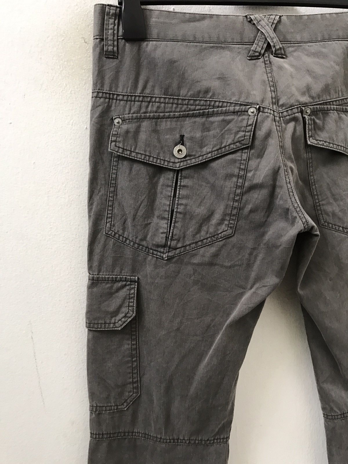 Japanese Brand Japan Made Zipper Hem Multi Pocket Cargo Trouser Pant Size US 31 - 11 Thumbnail
