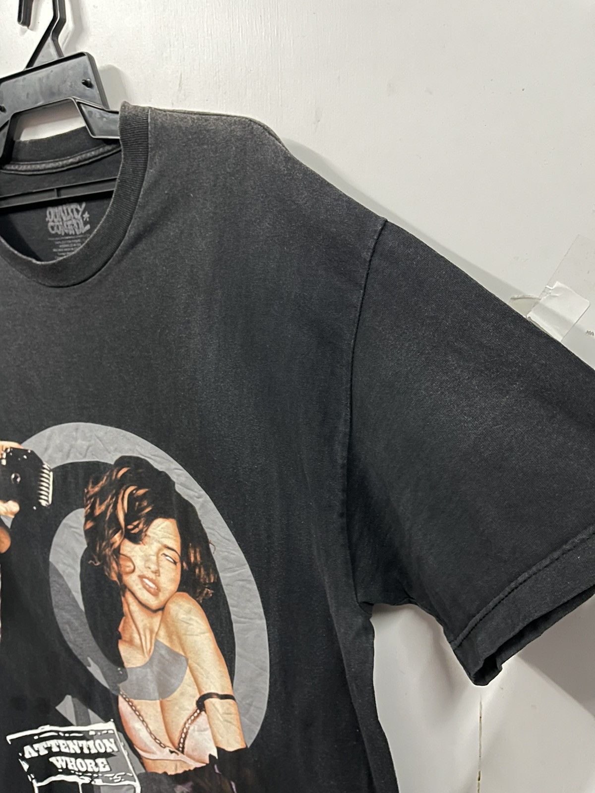 Vintage Vintage Attention Whore Faded Sexy Girl Shirt Size US XL / EU 56 / 4 - 8 Thumbnail