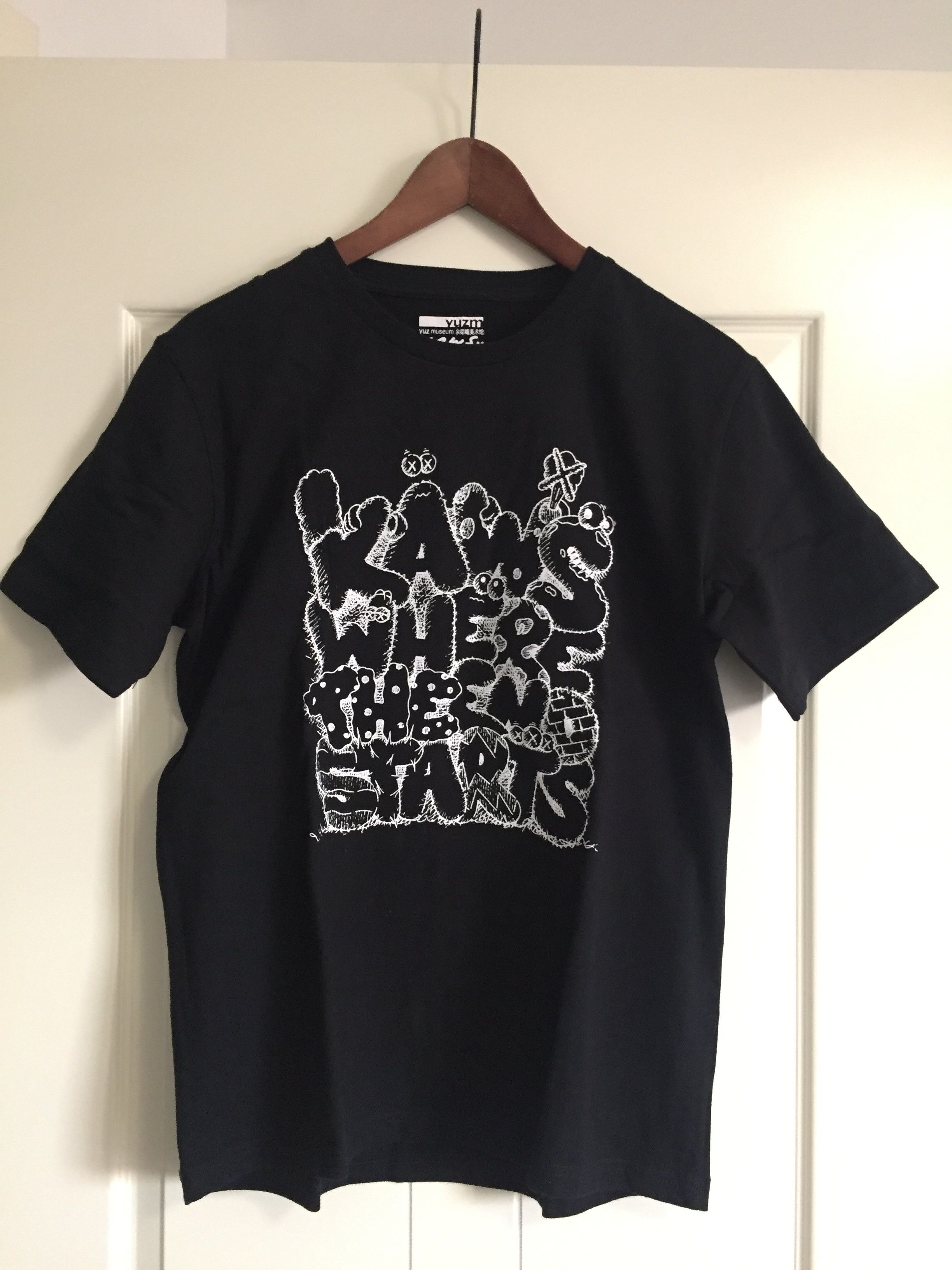 Kaws KAWS X YUZ MUSEUM SHANGHAI NT CDG Size US L / EU 52-54 / 3 - 1 Thumbnail