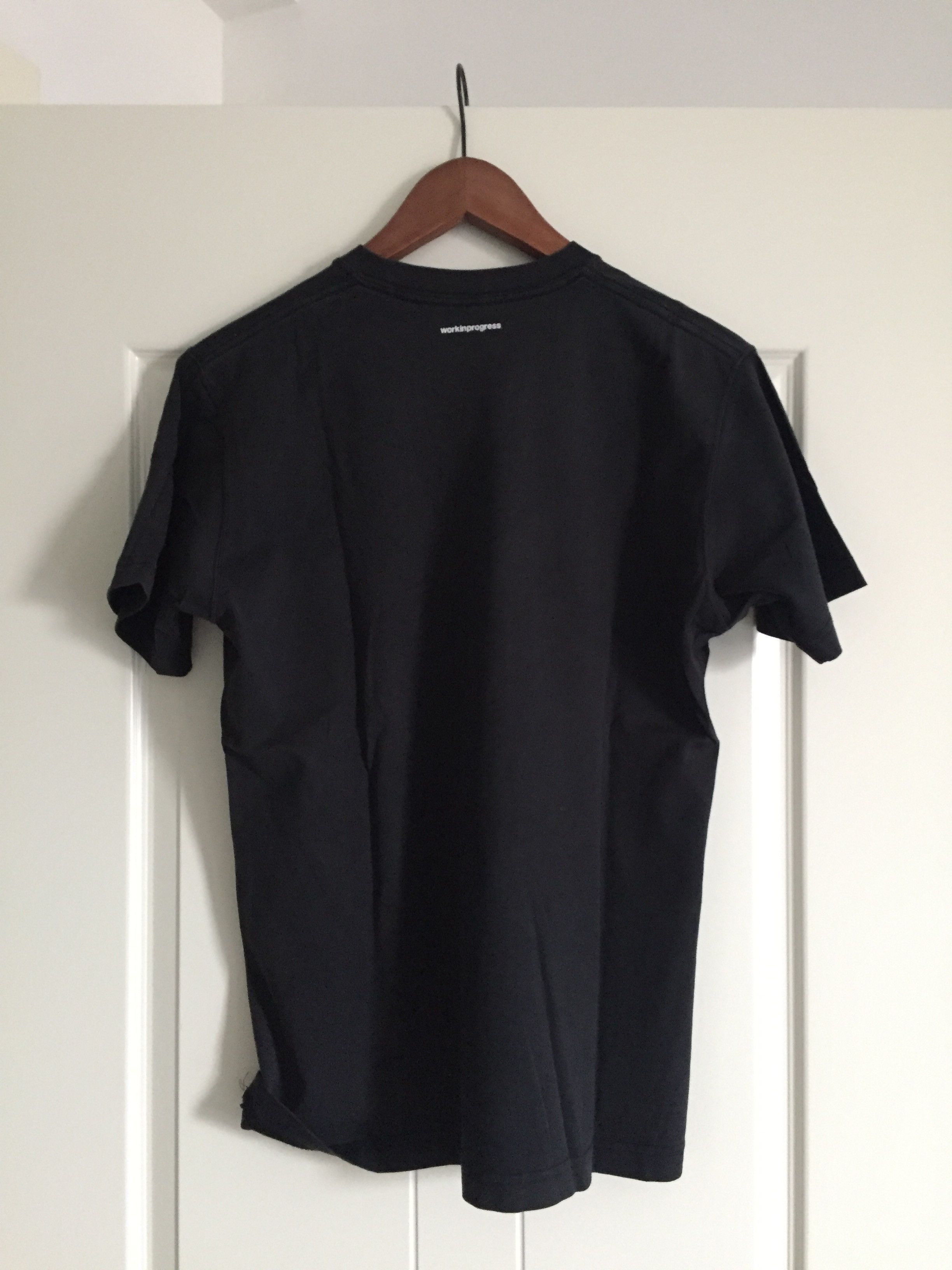 Colette × Uniqlo UNIQLO X COLETTE X WORK IN PROGRESS NT CDG UNDERCOVER Size US M / EU 48-50 / 2 - 5 Thumbnail