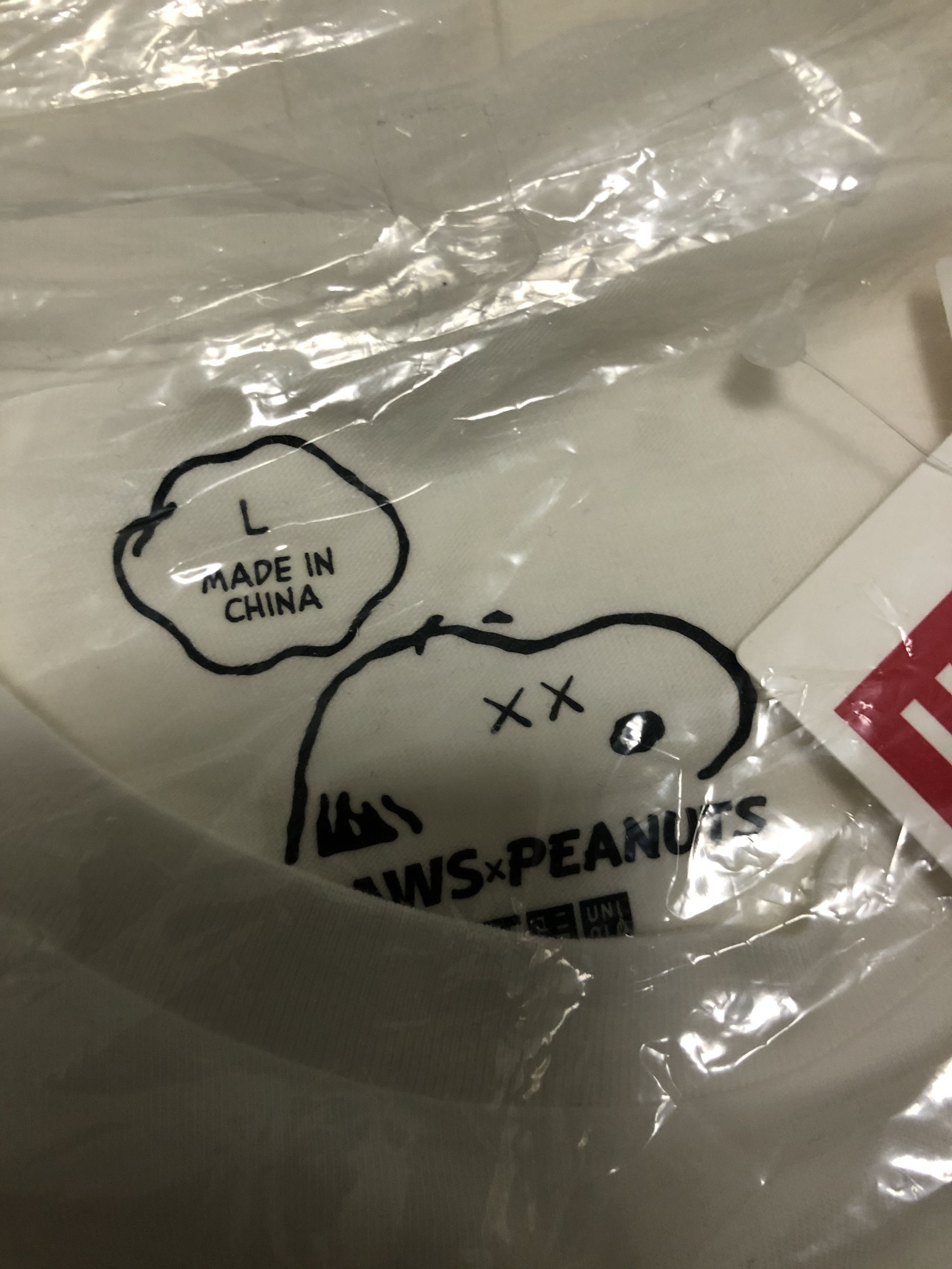 Kaws × Peanuts × Uniqlo KAWS x Peanuts Uniqlo UT SS Collection - Sunglasses Size US L / EU 52-54 / 3 - 4 Thumbnail