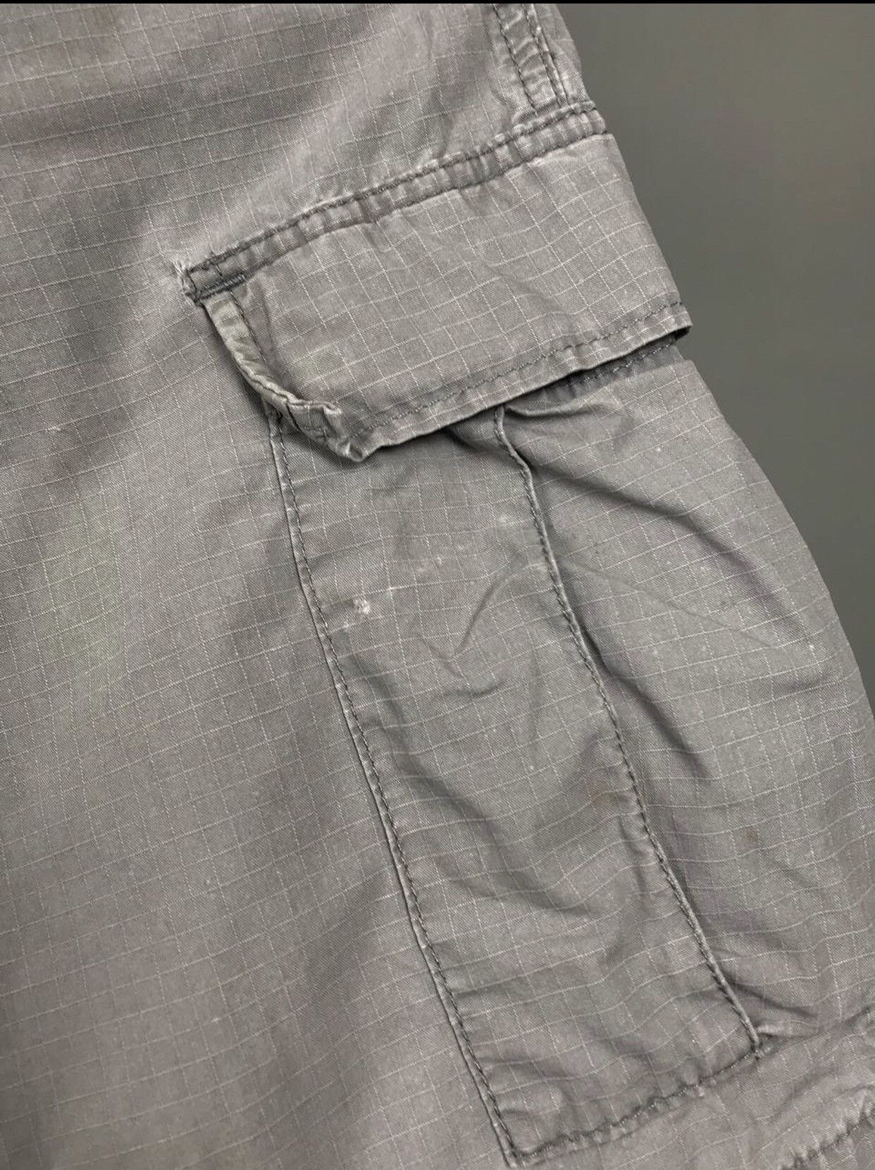 Carhartt Carhartt vintage streetwear Bermuda cargo shorts Size US 29 - 9 Thumbnail