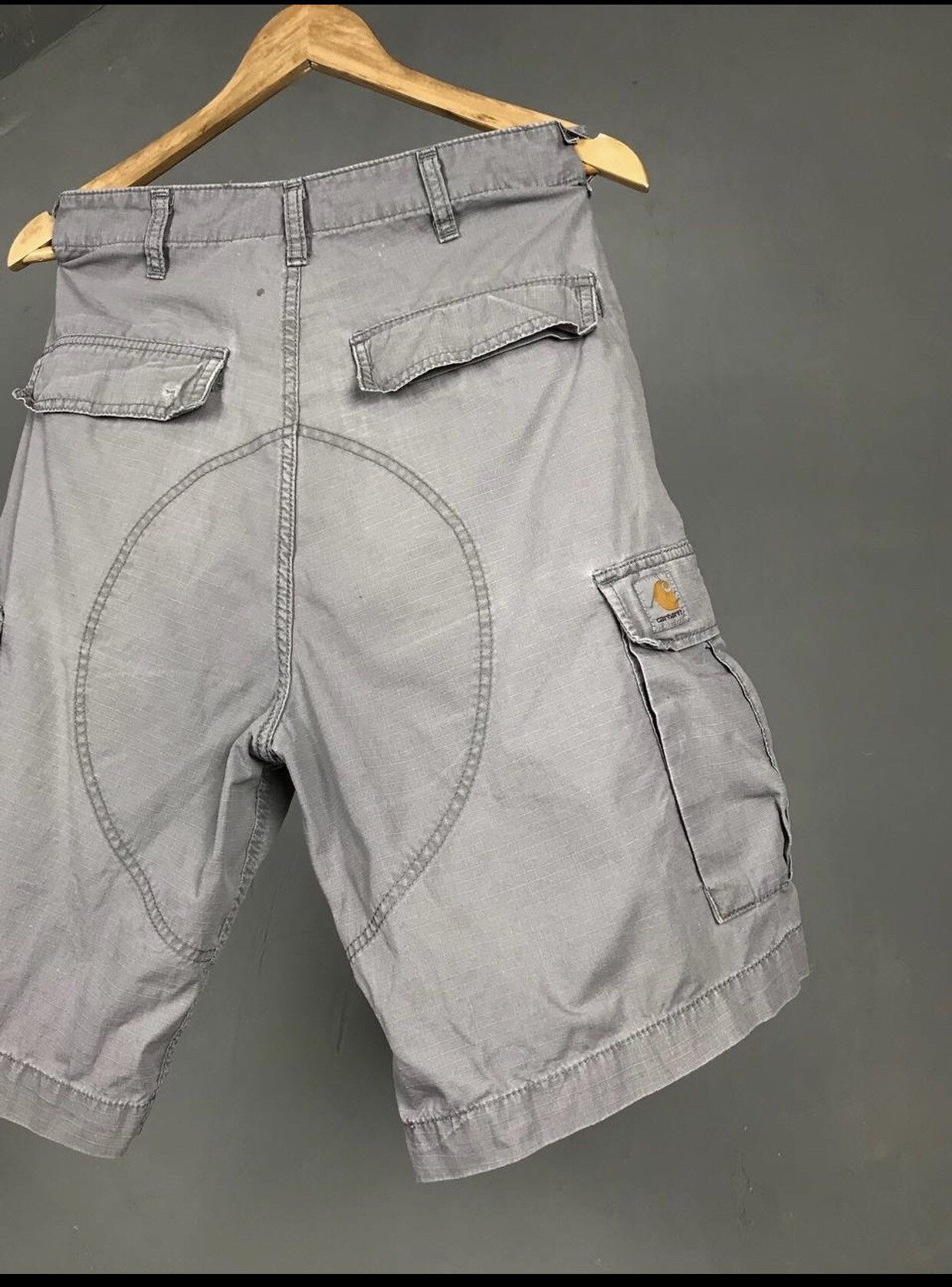 Carhartt Carhartt vintage streetwear Bermuda cargo shorts Size US 29 - 7 Thumbnail