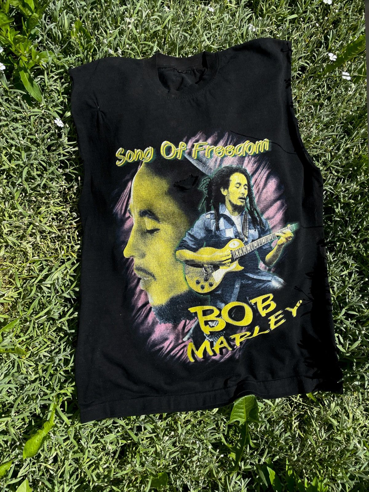 Band Tees 90s Vintage Bob Marley Graphic Trashed Chopped Tank T-Shirt Size US XL / EU 56 / 4 - 4 Thumbnail