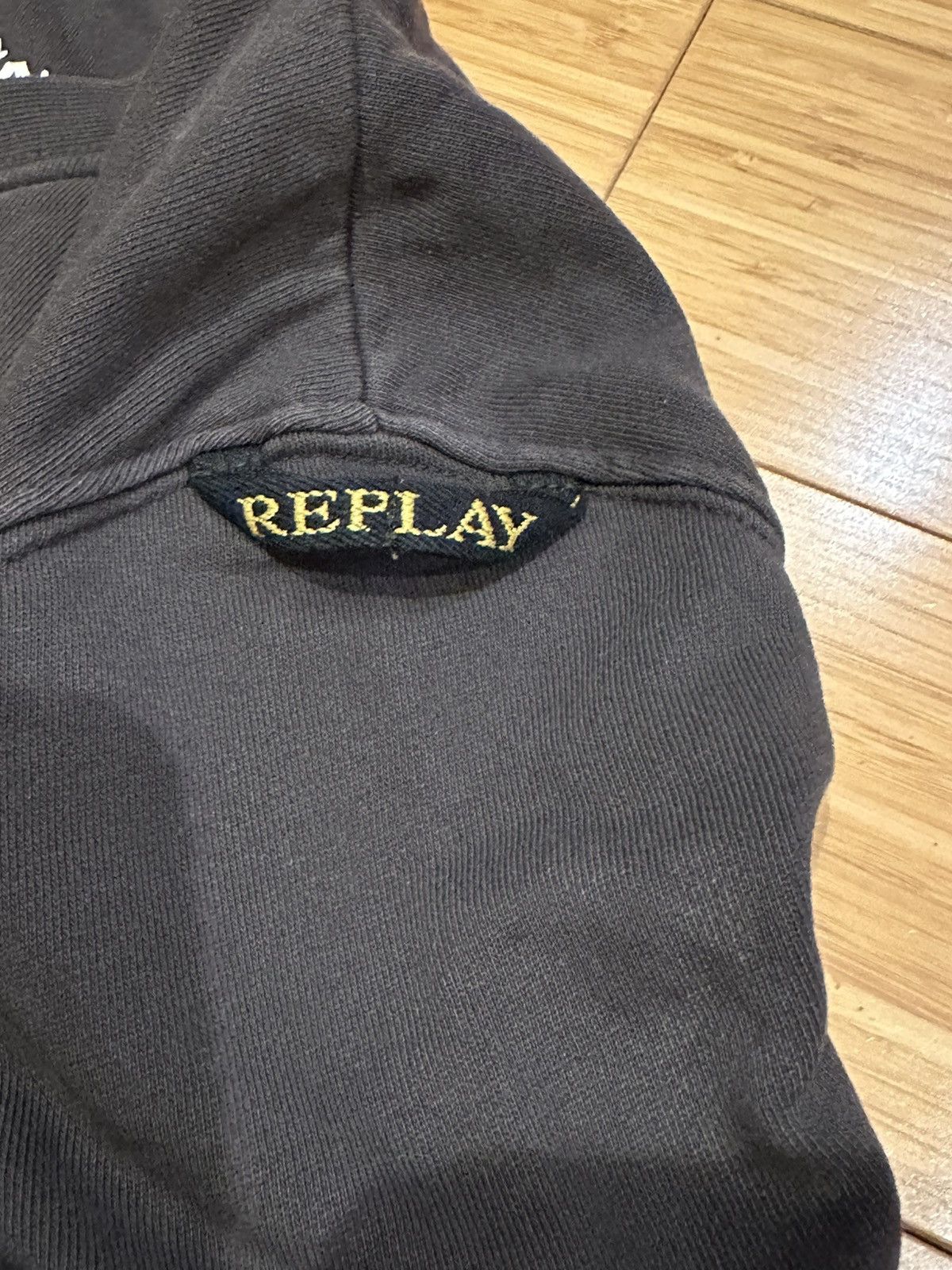 Replay Replay Ripped Patched Crewneck Sweatshirt Size Medium Size US M / EU 48-50 / 2 - 4 Thumbnail