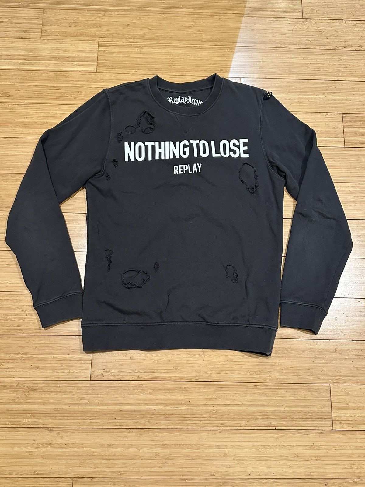 Replay Replay Ripped Patched Crewneck Sweatshirt Size Medium Size US M / EU 48-50 / 2 - 3 Thumbnail