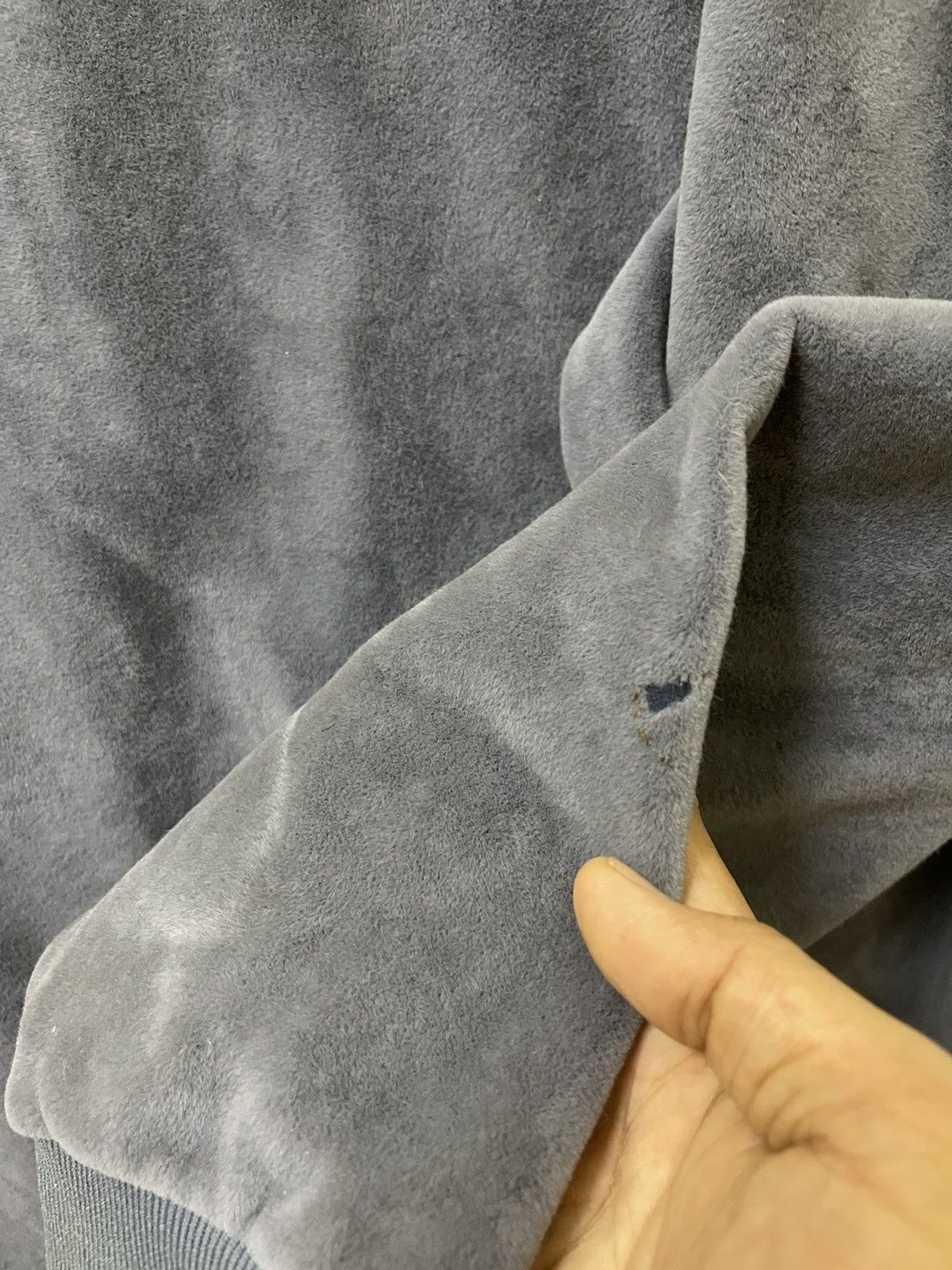 Carhartt × Vintage Vintage Carhartt Corduroy Full Zipper Hoodie Grey Size US L / EU 52-54 / 3 - 4 Thumbnail