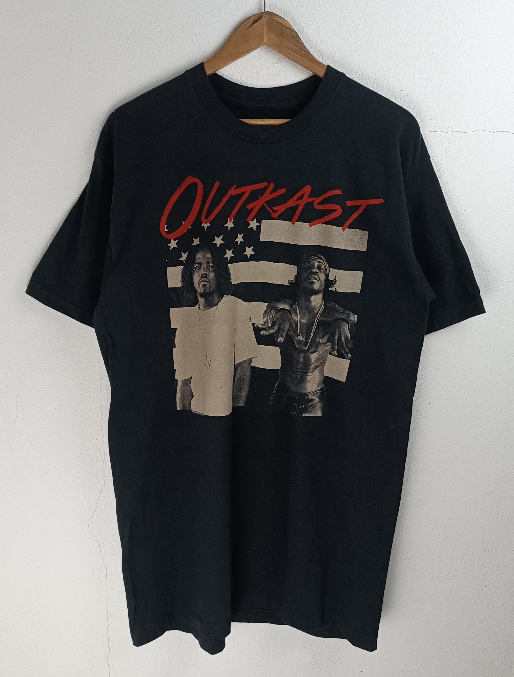 Rap Tees VINTAGE '14 OUTKAST 'HIGH SCHOOLERS' TEE (lil wayne jay-z) Size US L / EU 52-54 / 3 - 3 Thumbnail