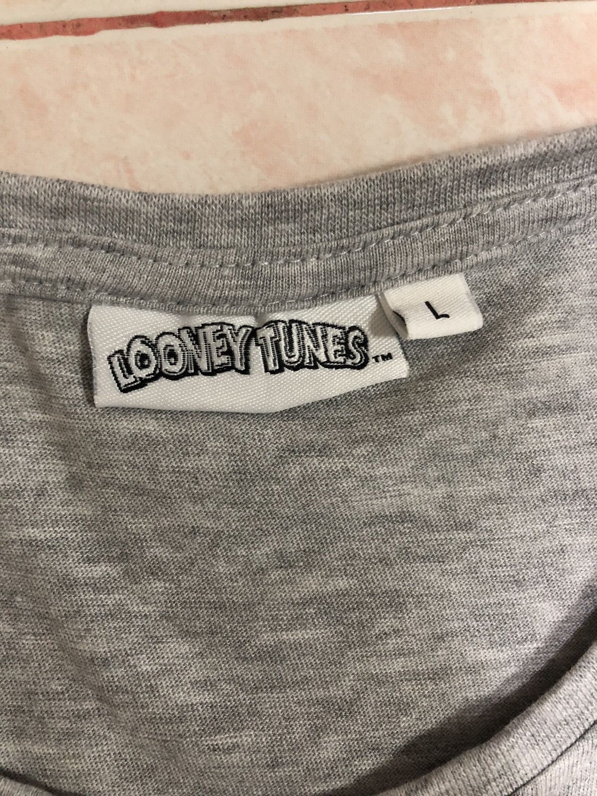 Anime × Cartoon Network Vintage Tazmania Big Printed Looney Tunes Nice Design Size US M / EU 48-50 / 2 - 3 Thumbnail