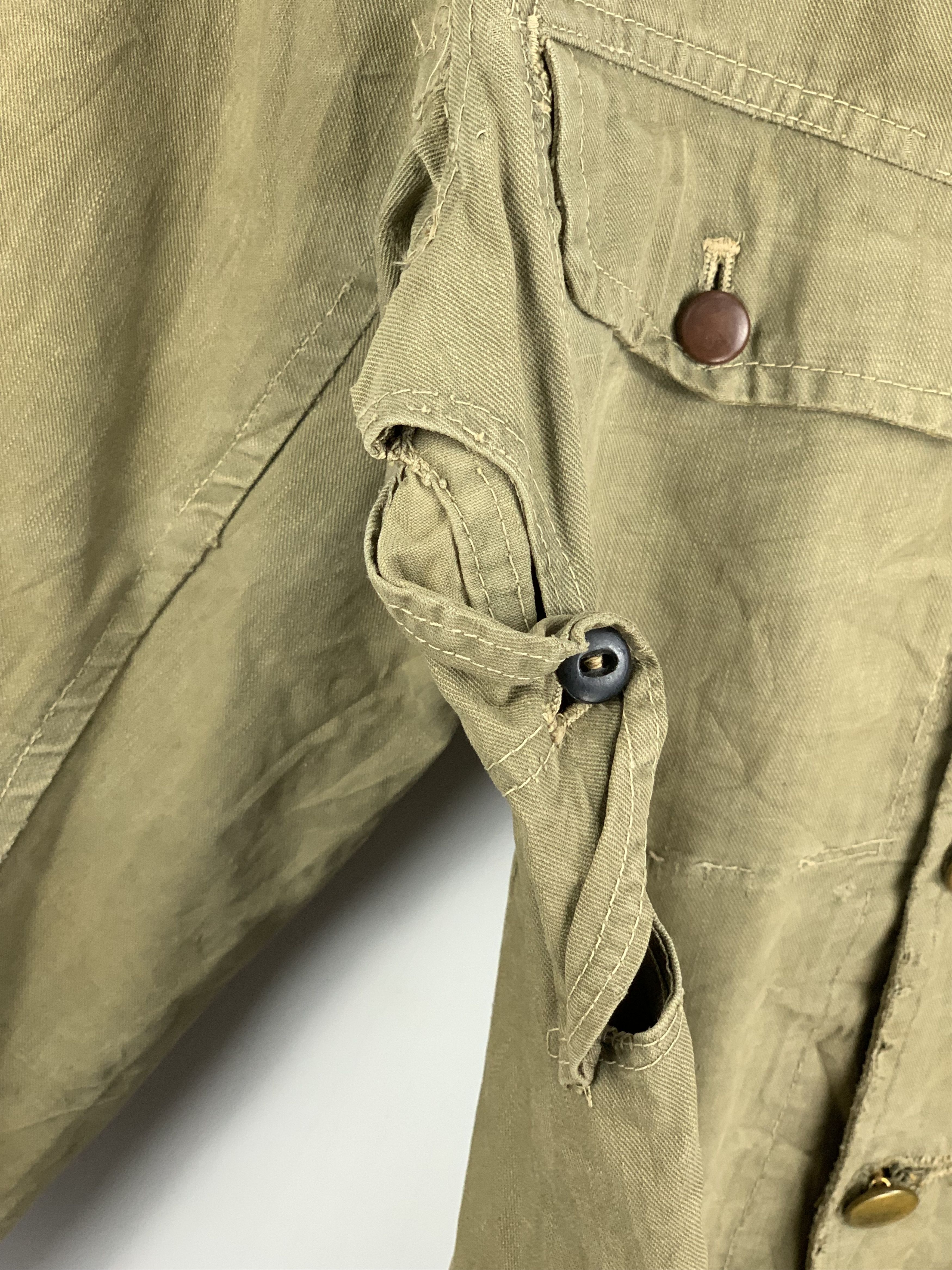 Japanese Brand Vintage Japanese Army Multi Pocket Coats Size US M / EU 48-50 / 2 - 14 Thumbnail